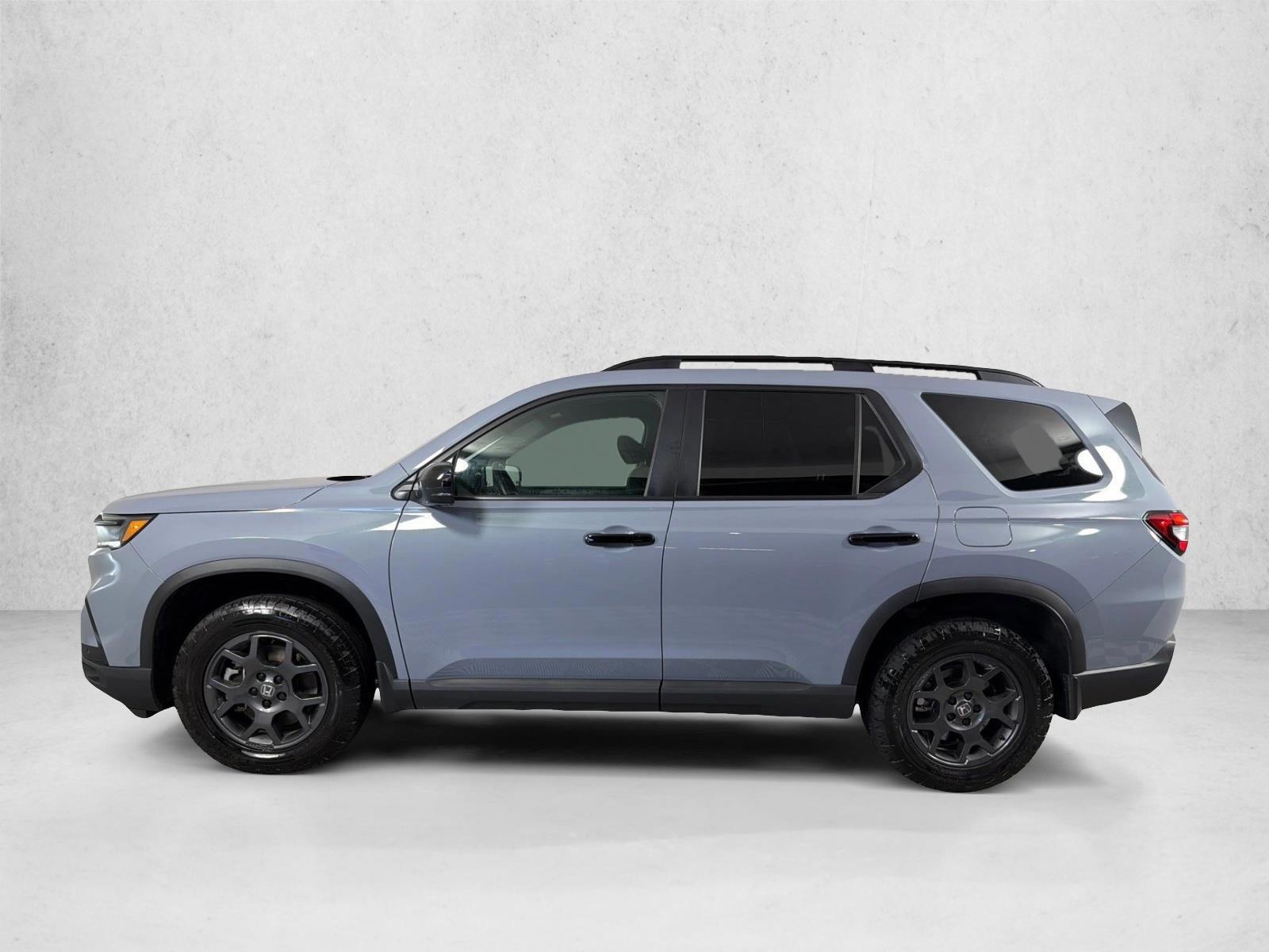 Thumbnail: 2025 Honda Pilot - 2
