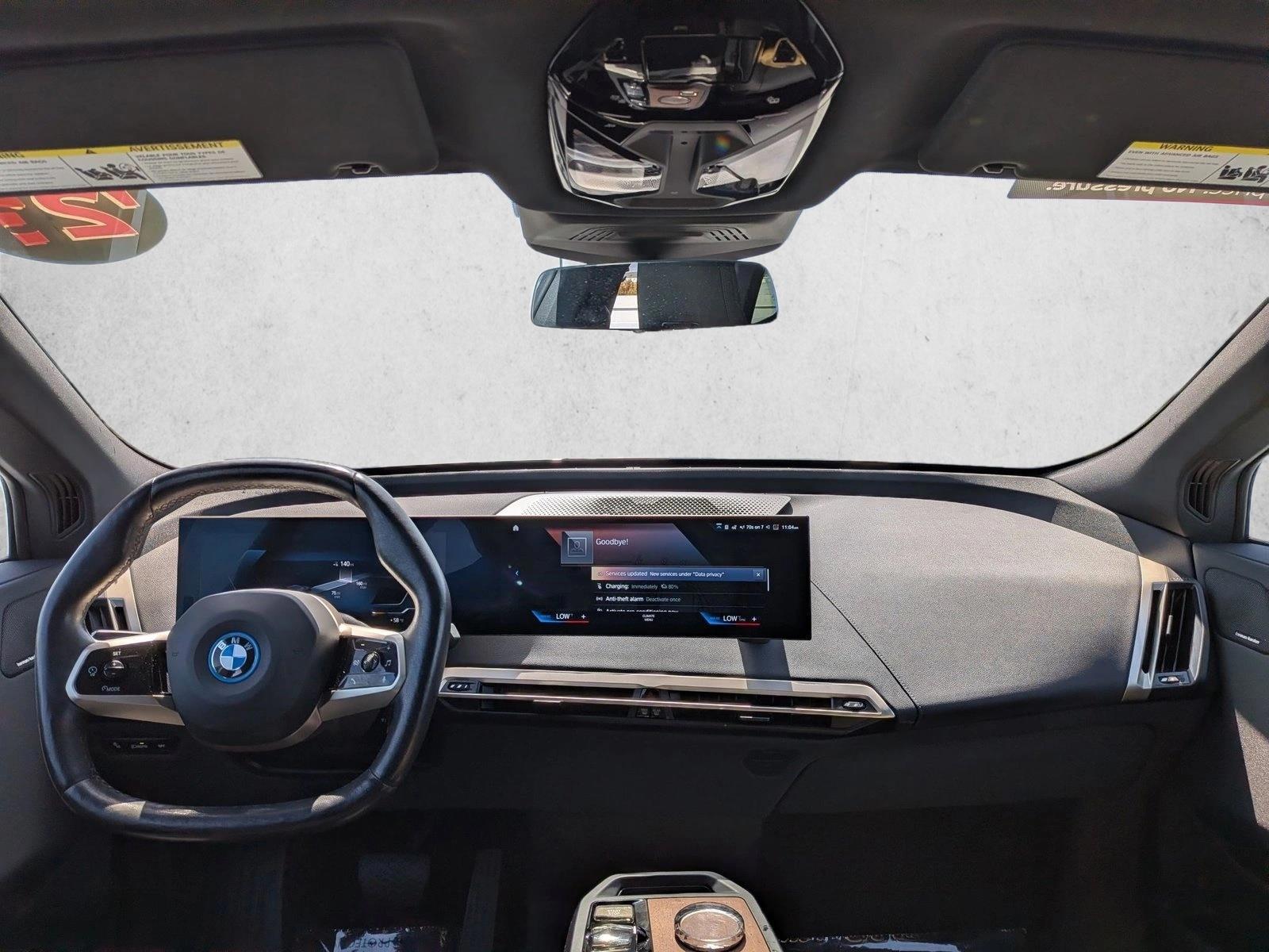 Thumbnail: 2023 BMW iX - 3