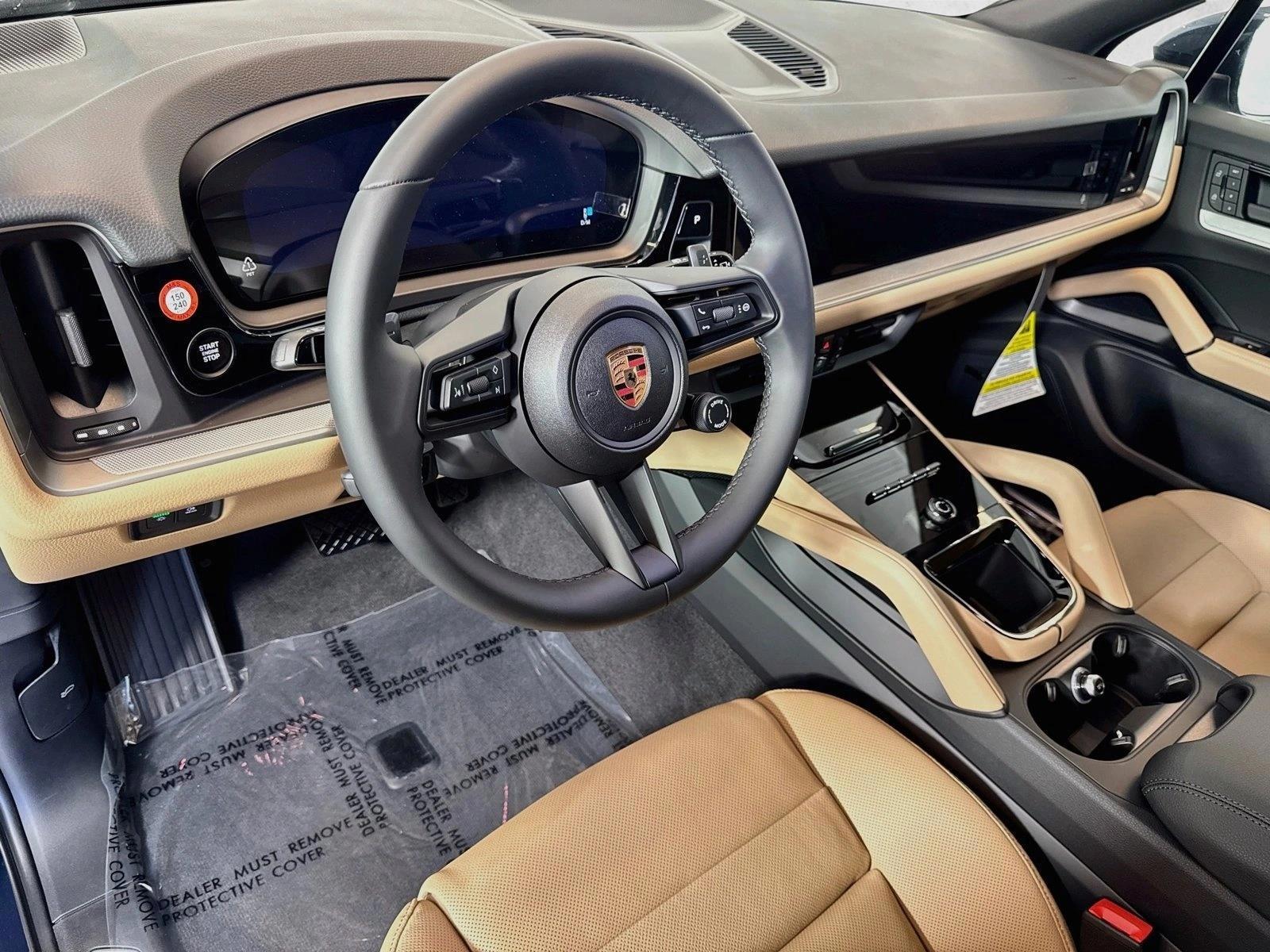 Thumbnail: 2026 Porsche Cayenne - 3