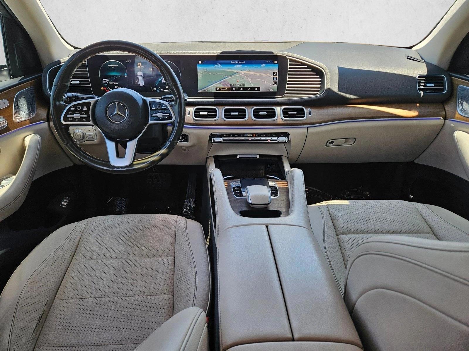 Thumbnail: 2020 Mercedes-Benz GLE - 3