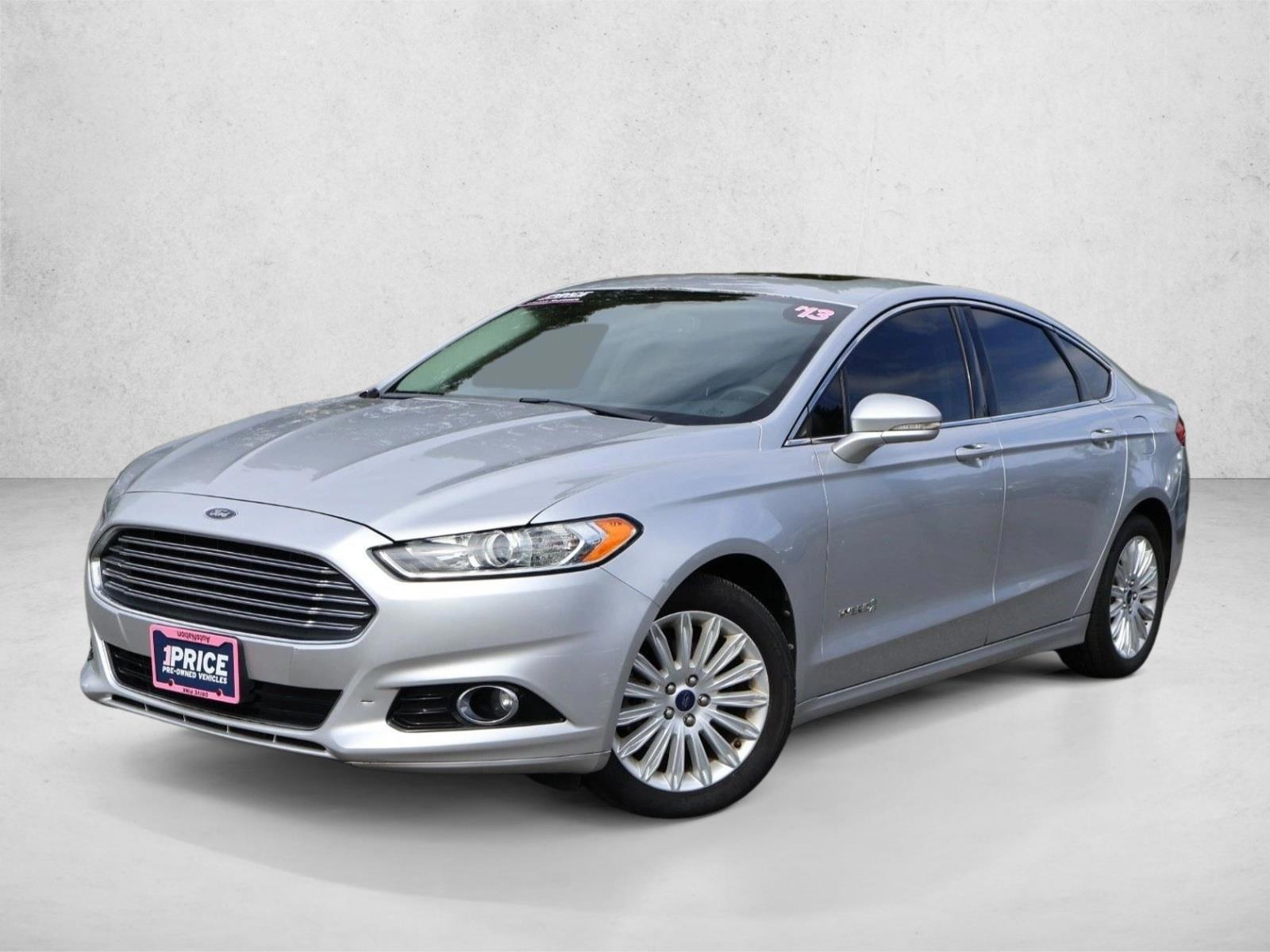 Thumbnail: 2013 Ford Fusion - 1