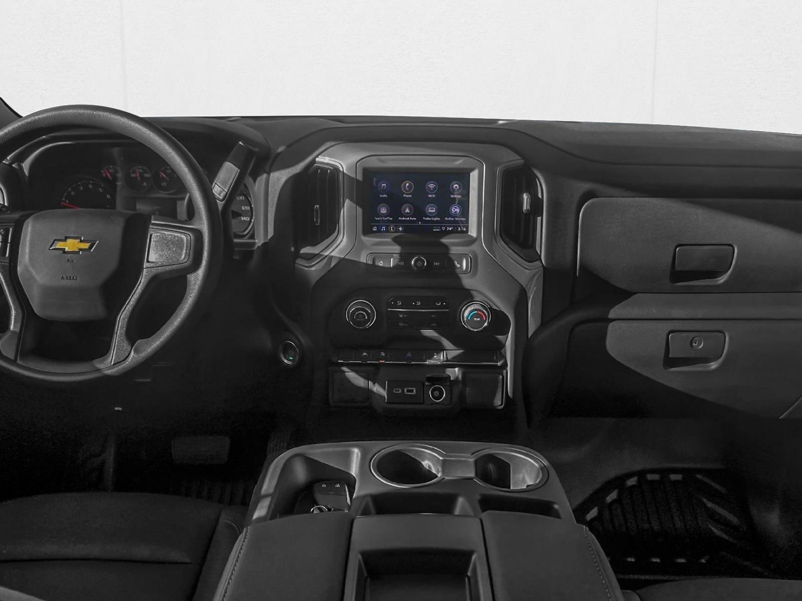 Thumbnail: 2026 Chevrolet Silverado 1500 - 3