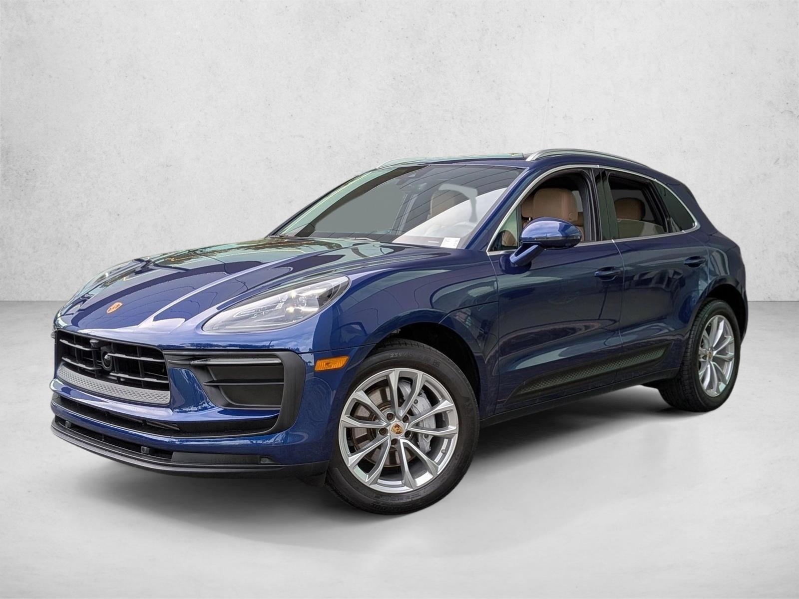 Thumbnail: 2023 Porsche Macan - 1