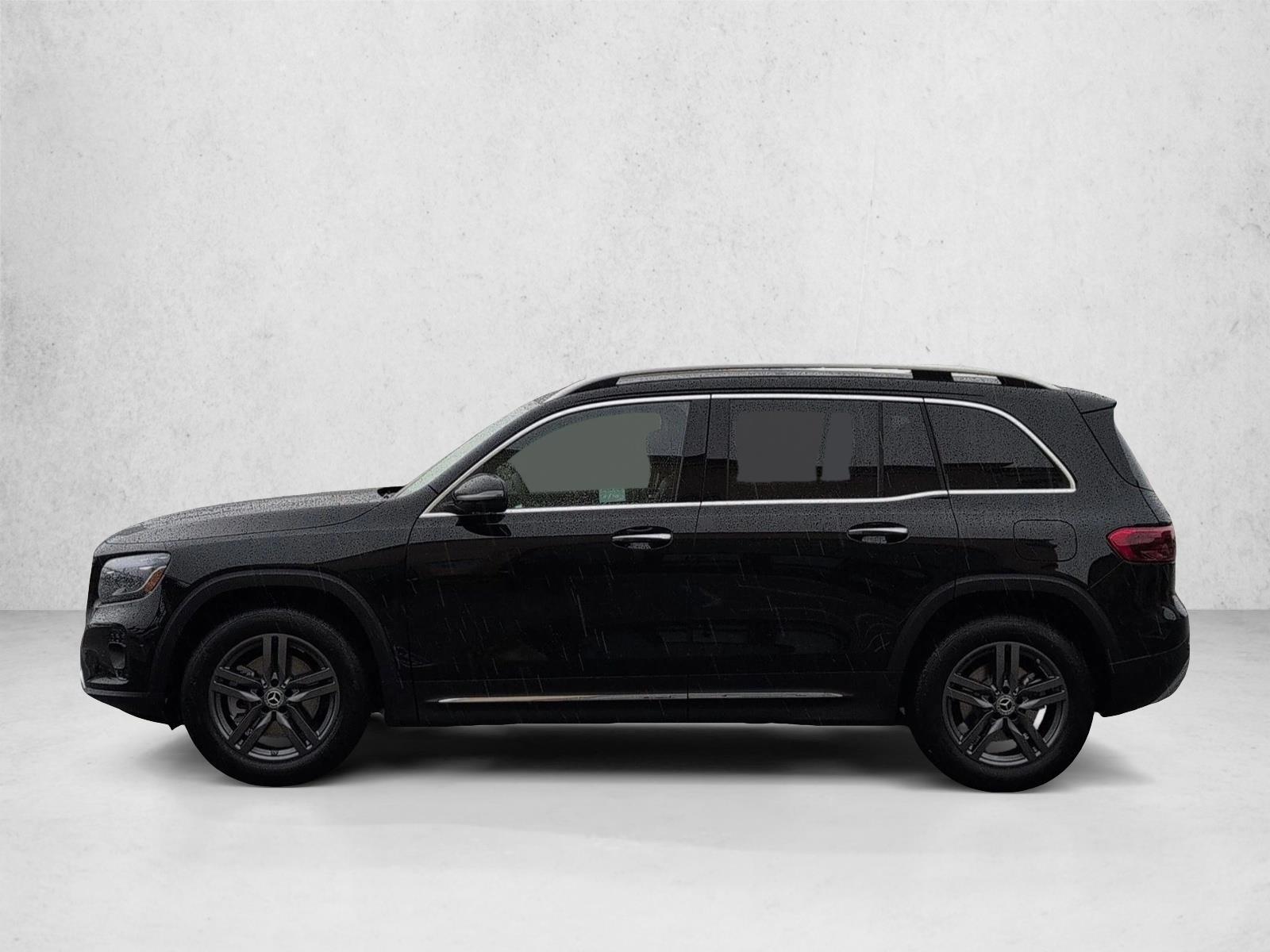 Thumbnail: 2026 Mercedes-Benz GLB - 2