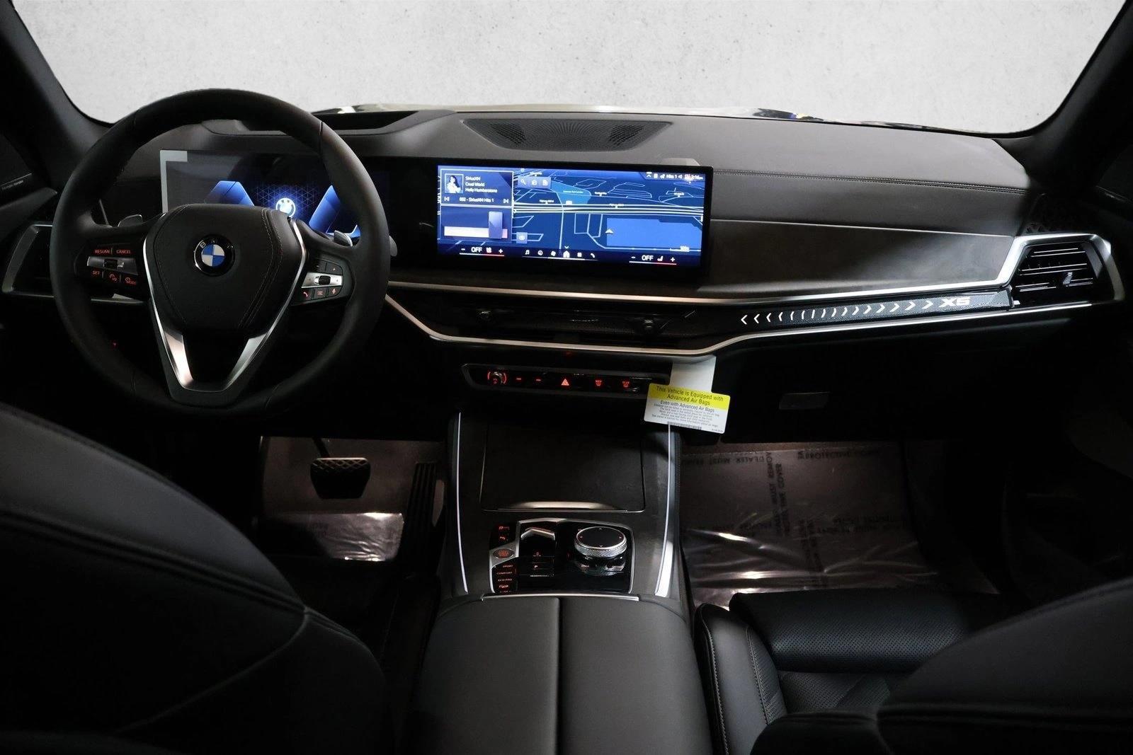 Thumbnail: 2026 BMW X5 - 4