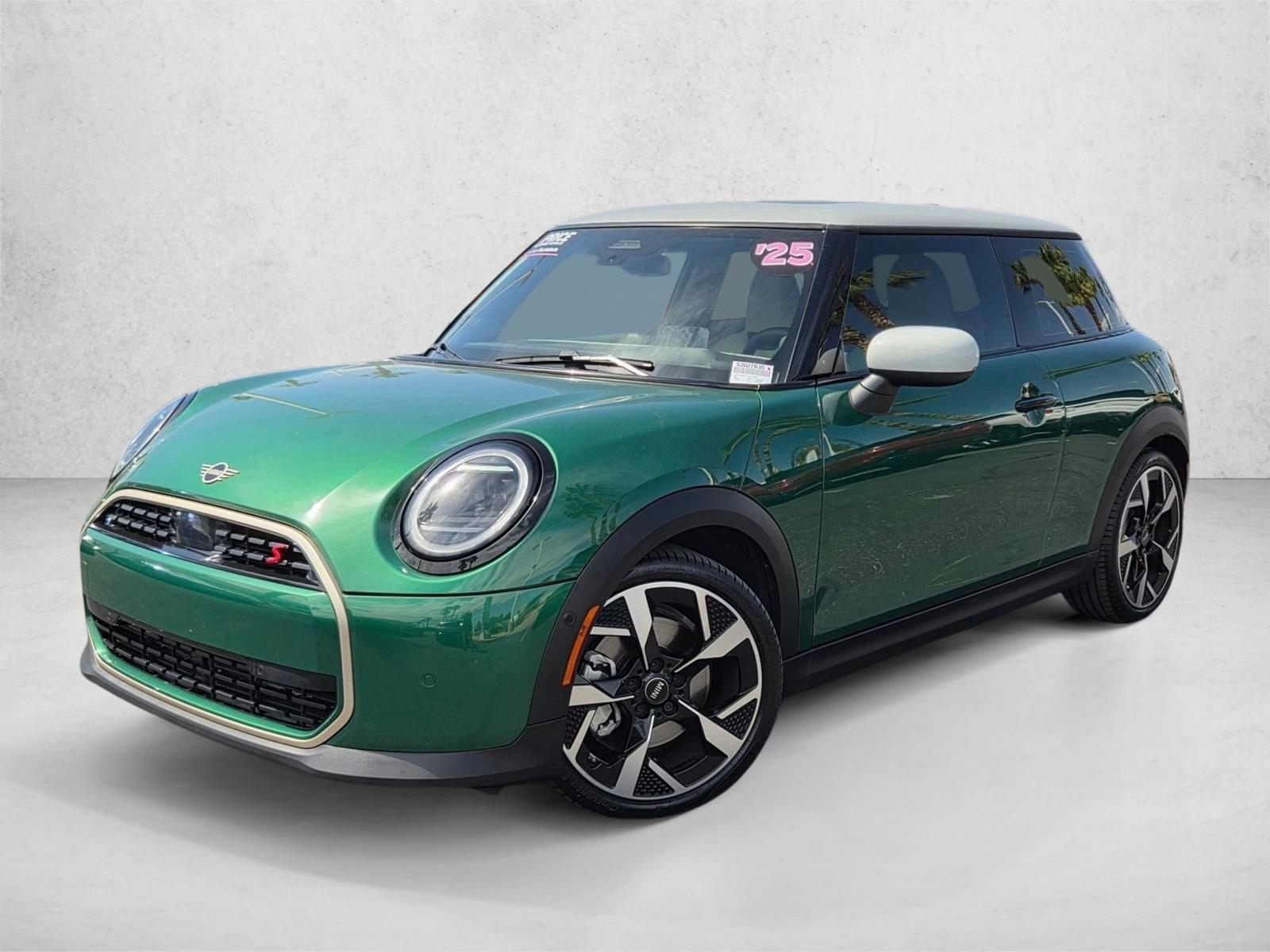 Thumbnail: 2025 MINI Cooper Hardtop - 1