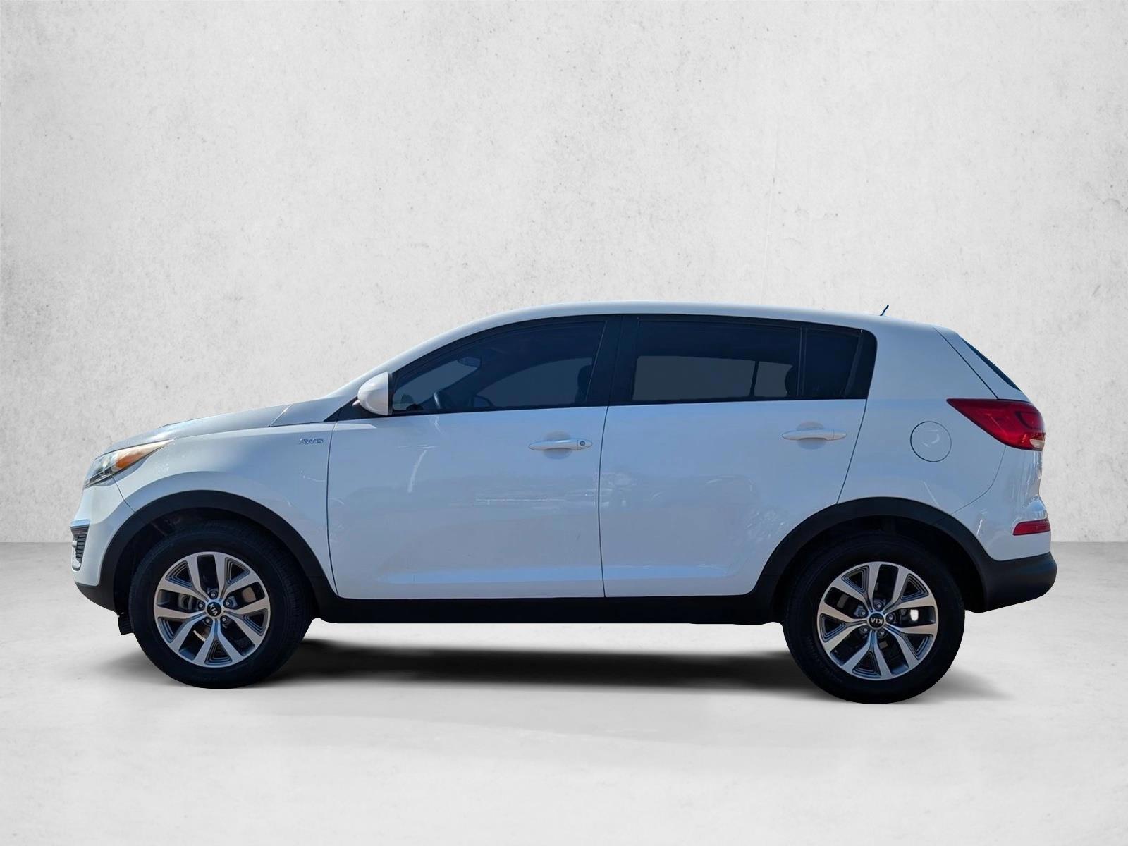 Thumbnail: 2016 Kia Sportage - 2