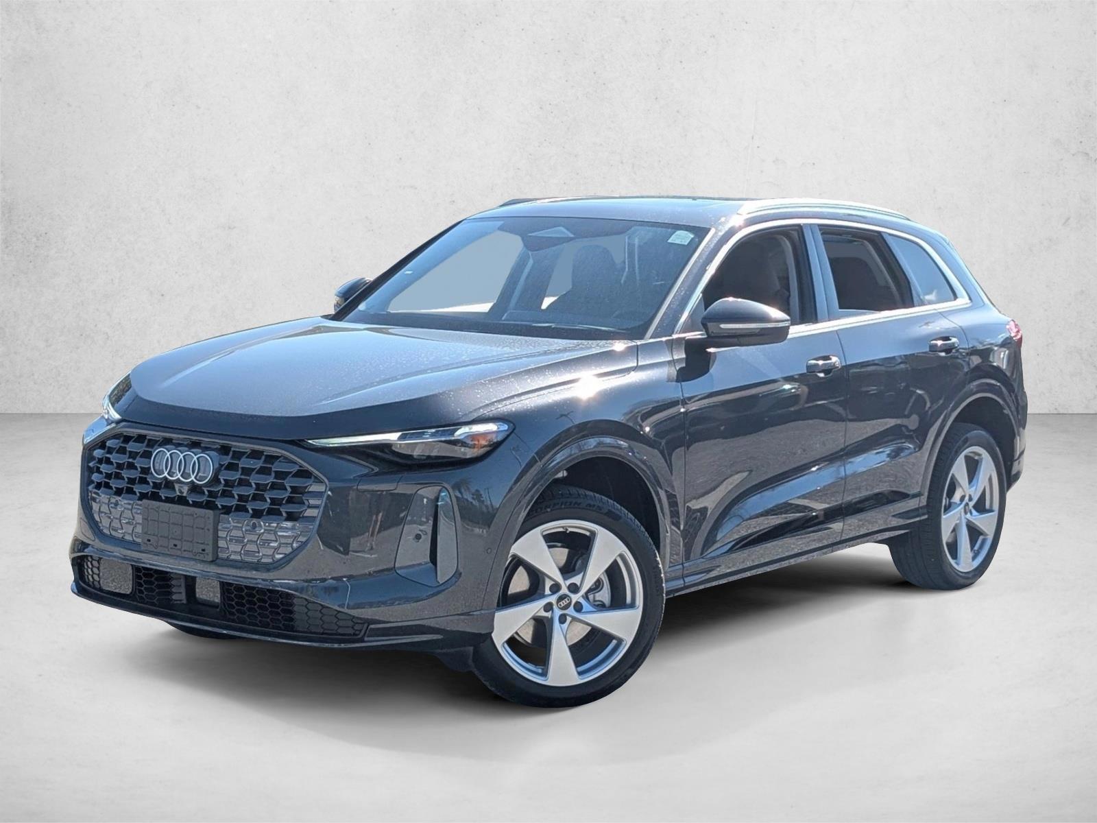 Thumbnail: 2025 Audi Q5 - 1