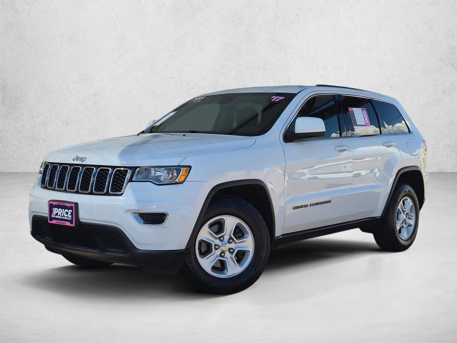 Thumbnail: 2017 Jeep Grand Cherokee - 1