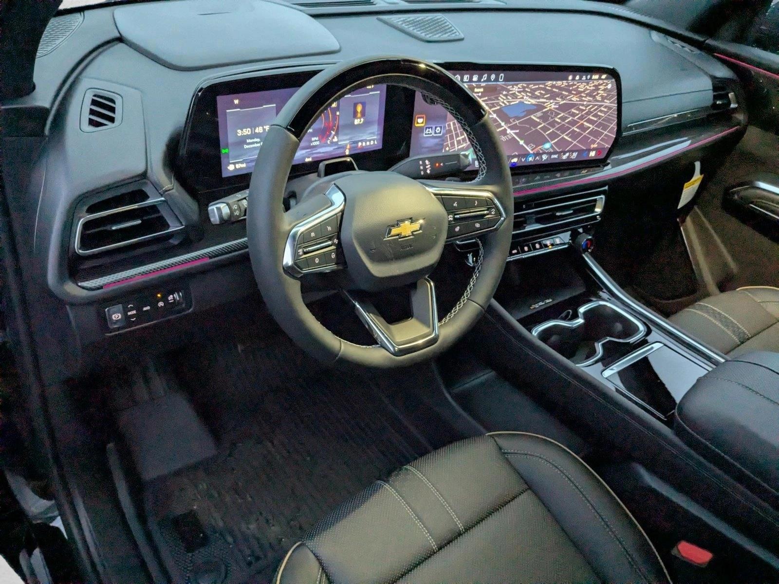 Thumbnail: 2026 Chevrolet Traverse - 3
