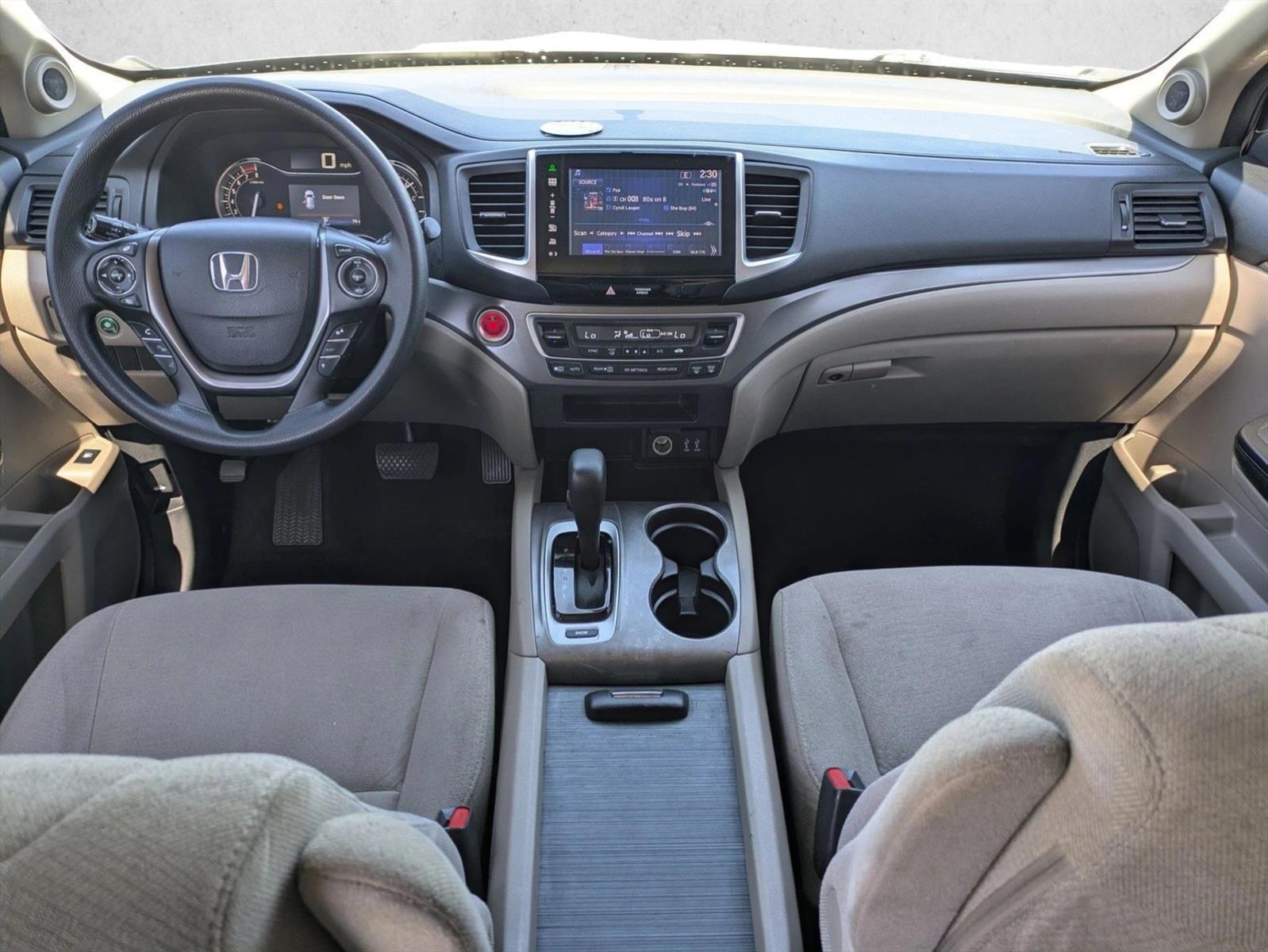 Thumbnail: 2016 Honda Pilot - 4