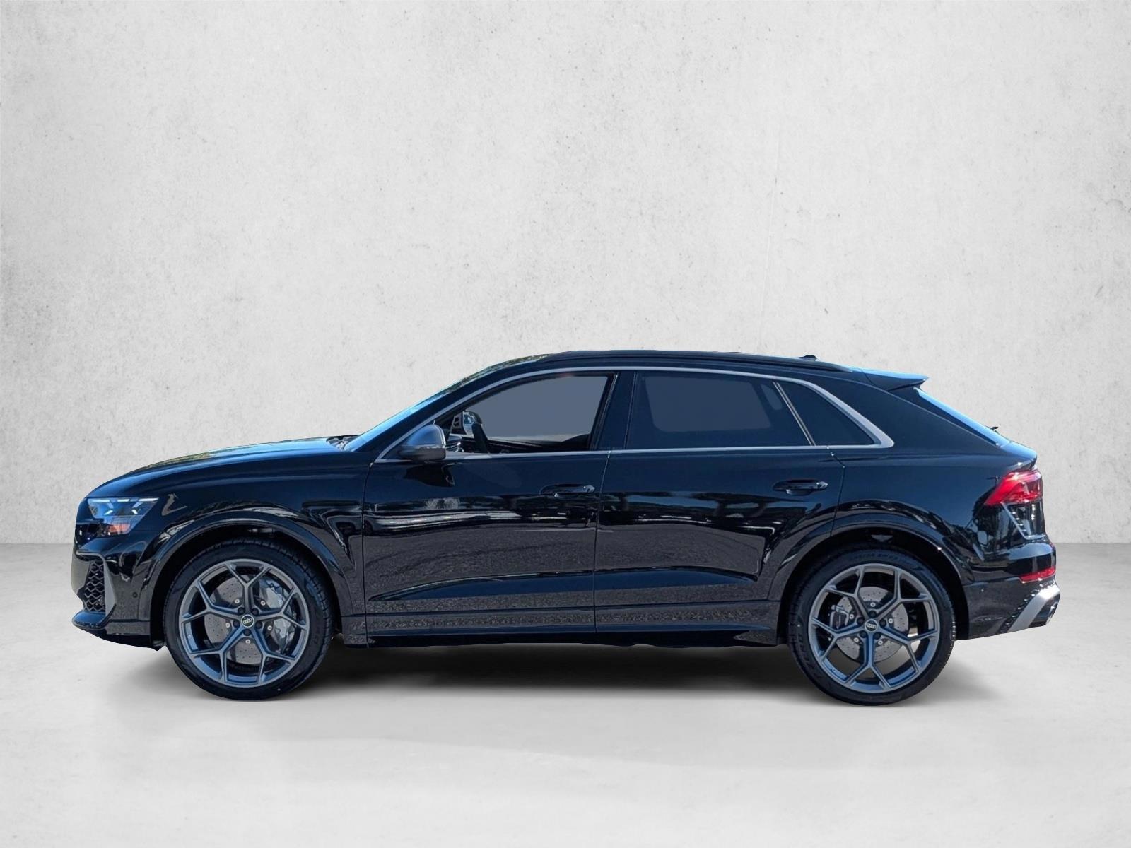 Thumbnail: 2026 Audi RS Q8 - 2