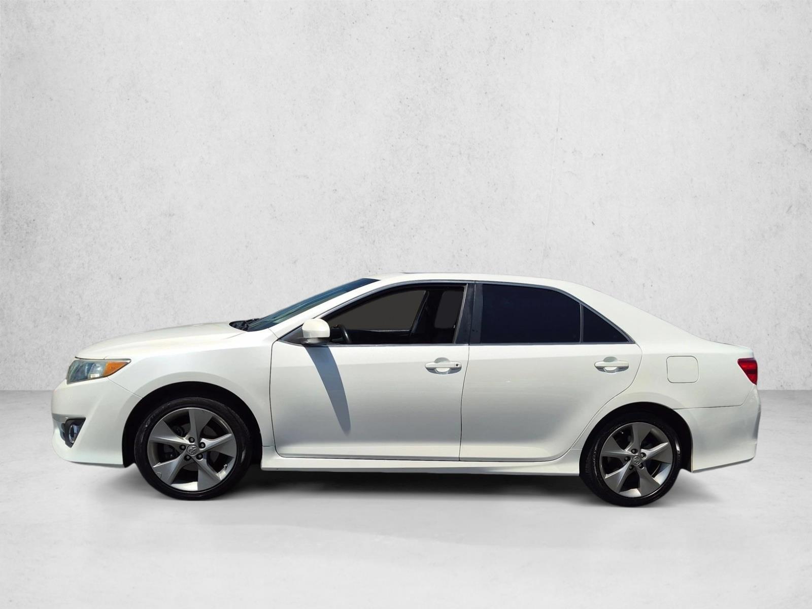 Thumbnail: 2014 Toyota Camry - 2