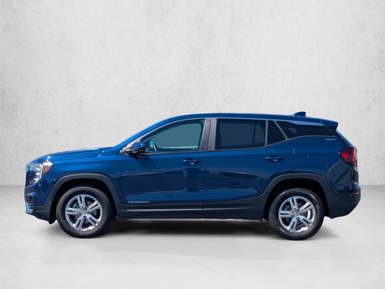 Thumbnail: 2022 GMC Terrain - 2