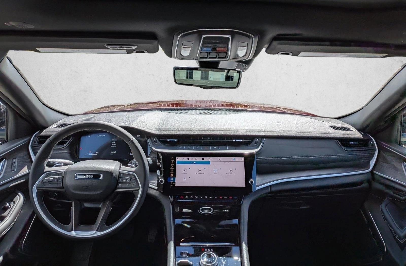 Thumbnail: 2026 Jeep Grand Cherokee - 4