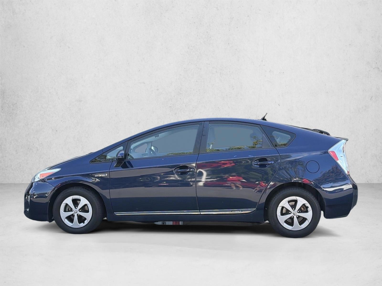 Thumbnail: 2014 Toyota Prius - 2