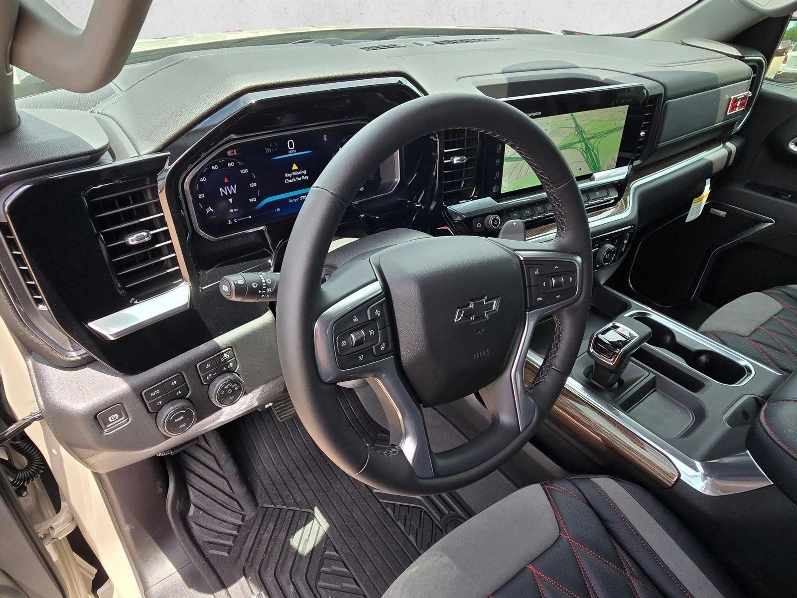 Thumbnail: 2026 Chevrolet Silverado 1500 - 3