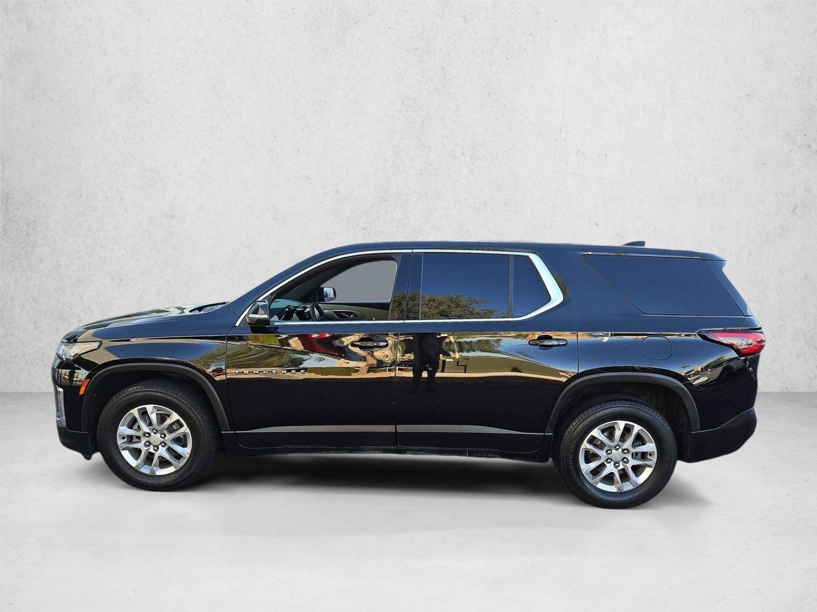 Thumbnail: 2022 Chevrolet Traverse - 2