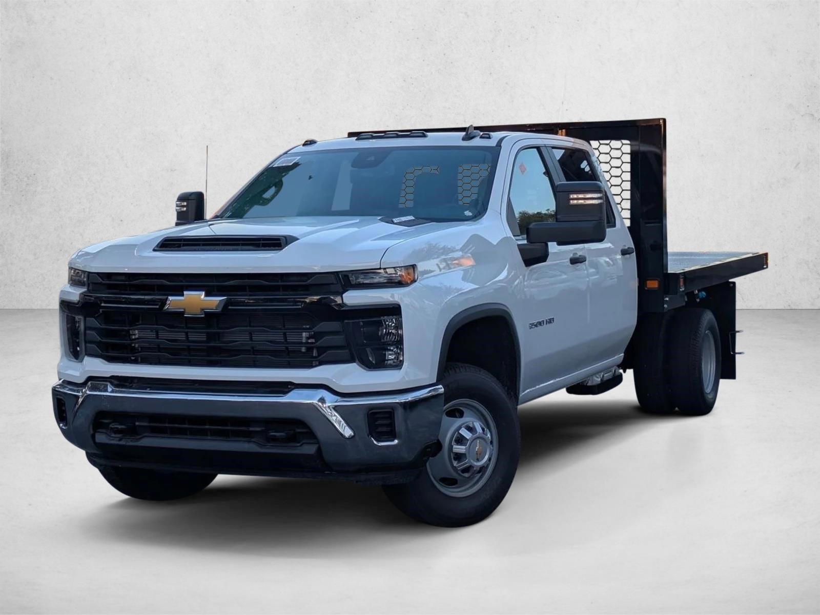 Thumbnail: 2026 Chevrolet Silverado 3500 - 1