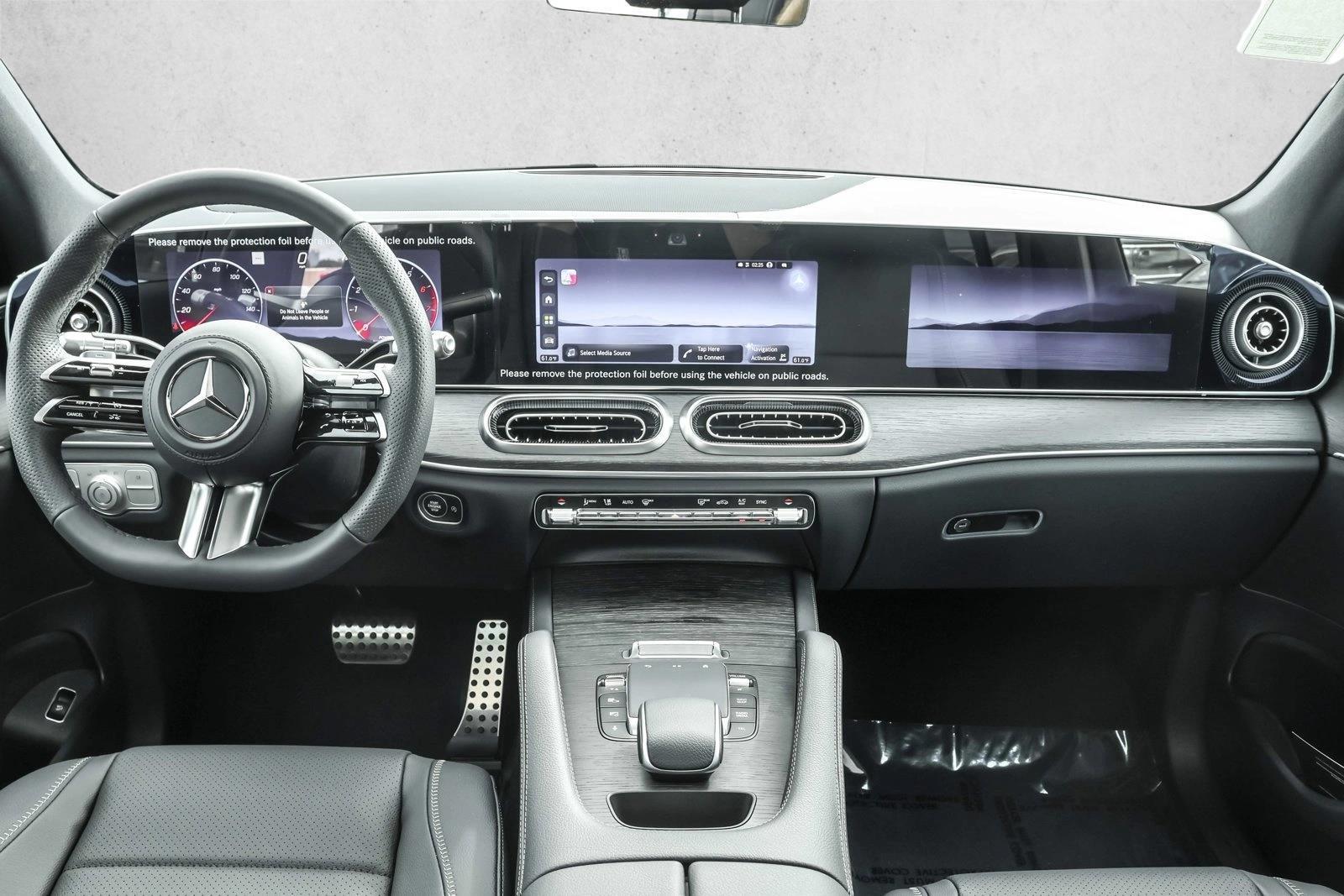 Thumbnail: 2027 Mercedes-Benz GLE - 3