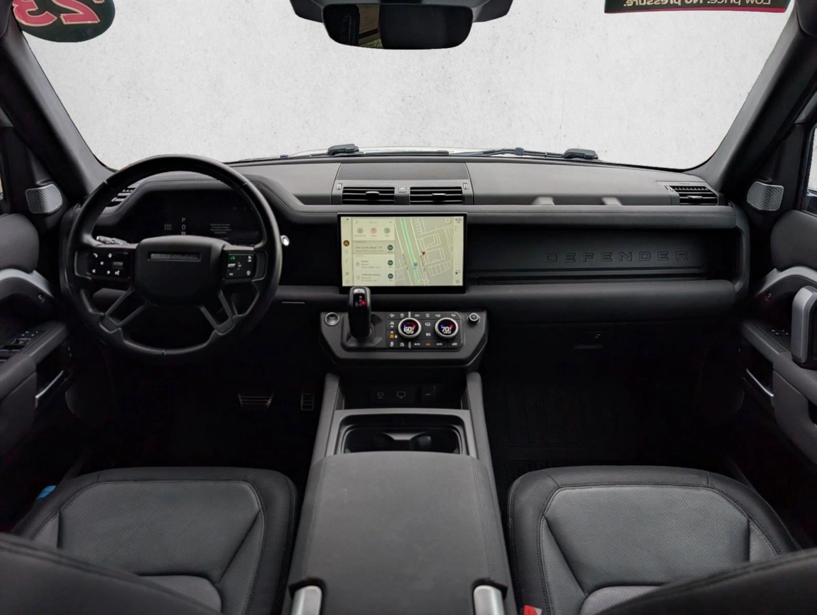 Thumbnail: 2023 Land Rover Defender - 3