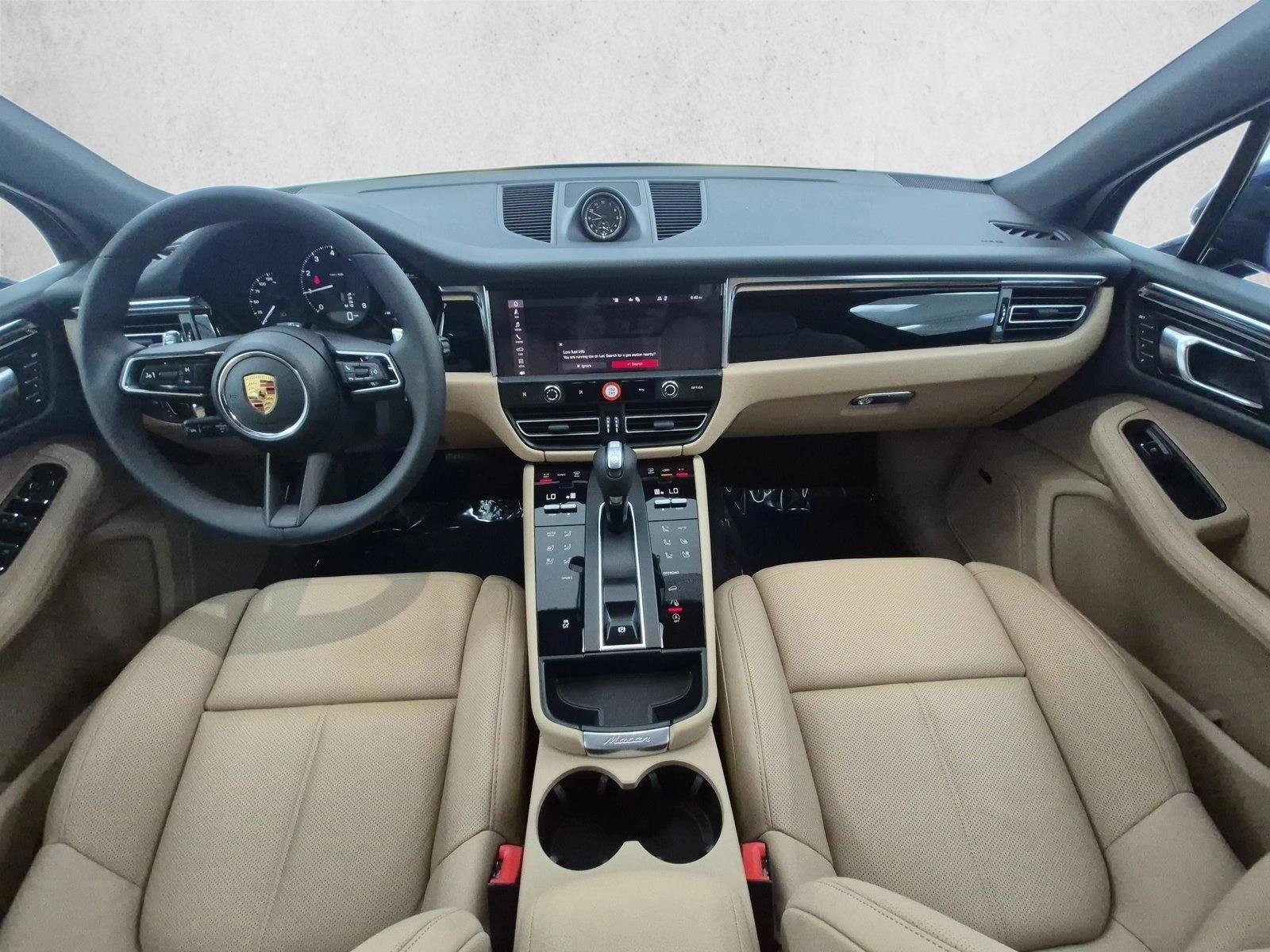 Thumbnail: 2026 Porsche Macan - 4