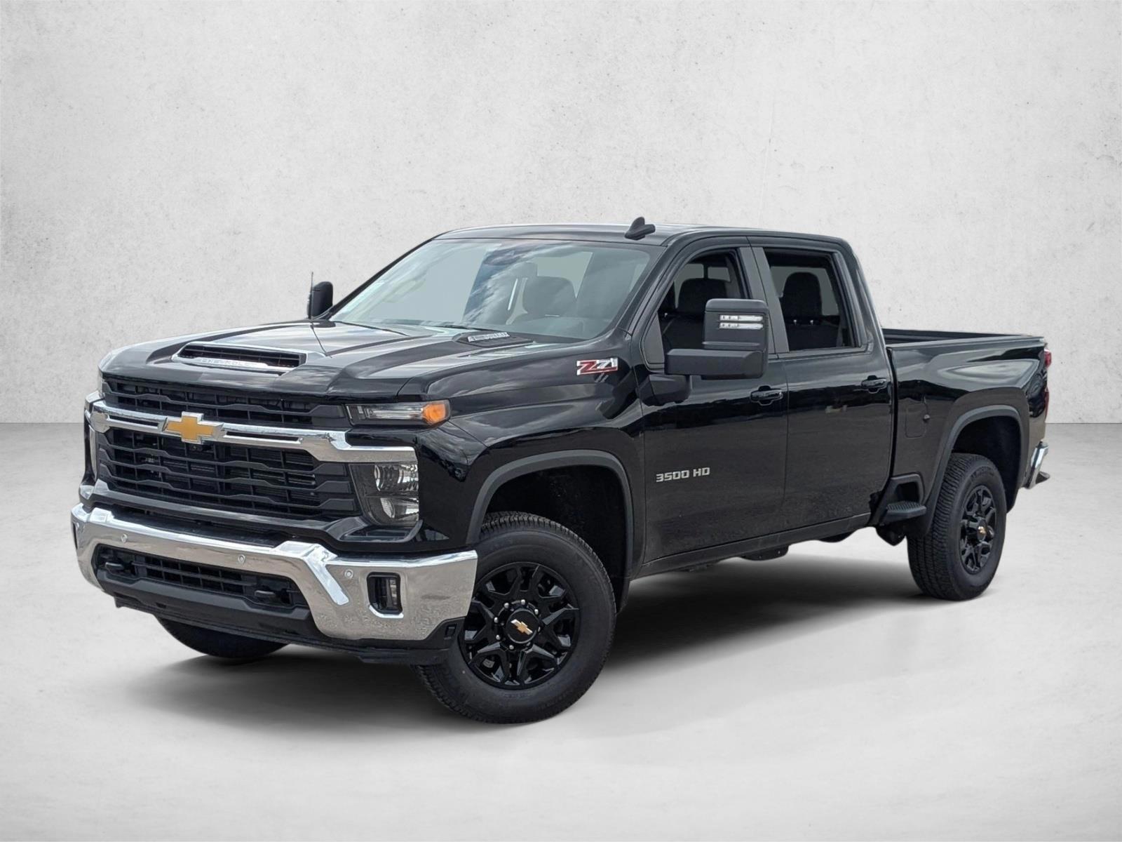 Thumbnail: 2026 Chevrolet Silverado 3500 - 1