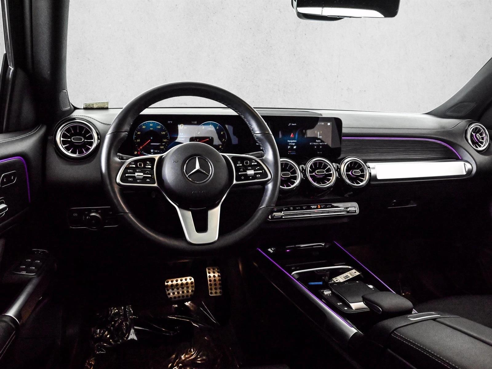 Thumbnail: 2023 Mercedes-Benz GLB - 4