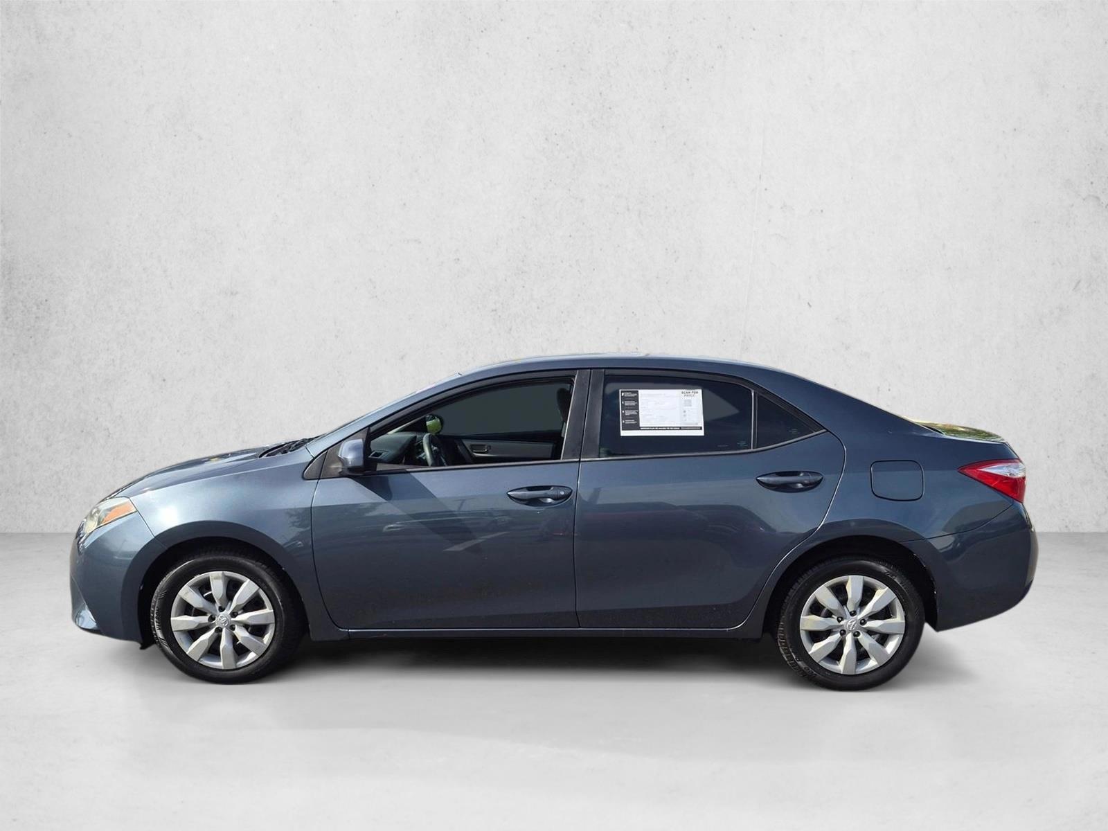 Thumbnail: 2015 Toyota Corolla - 2