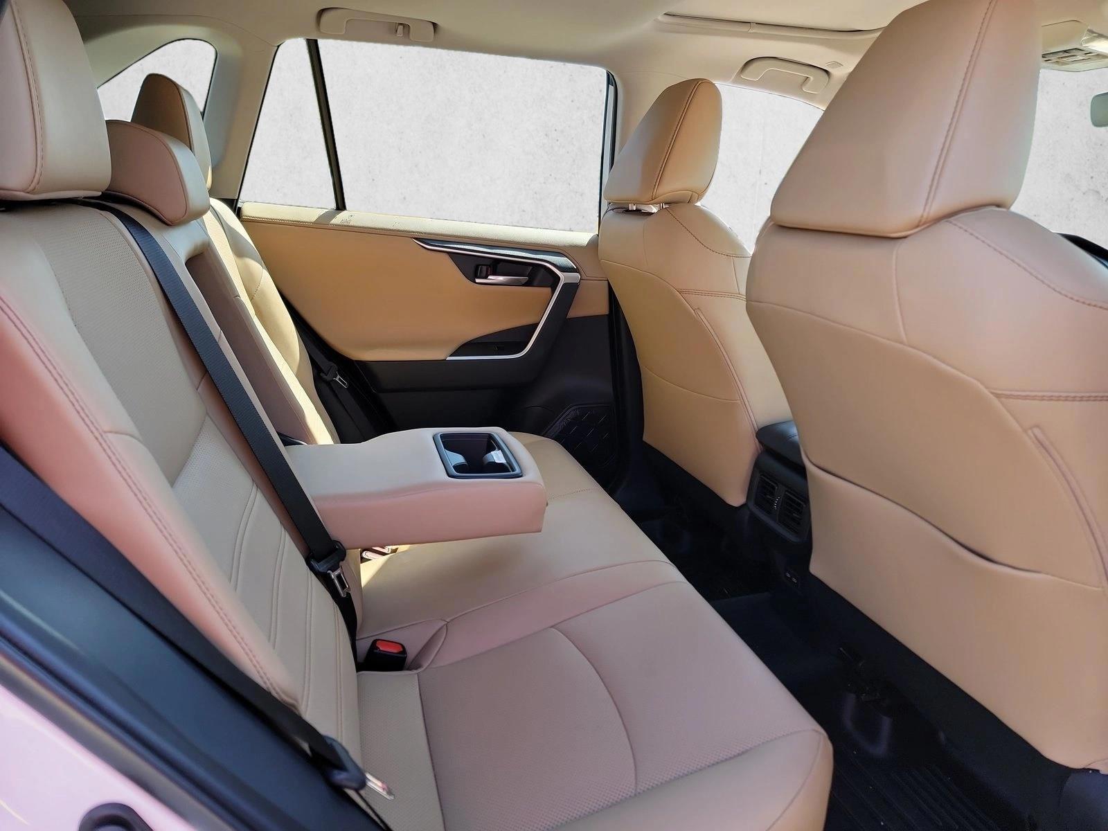 2025 Toyota ToyotaRAV4, photo 16