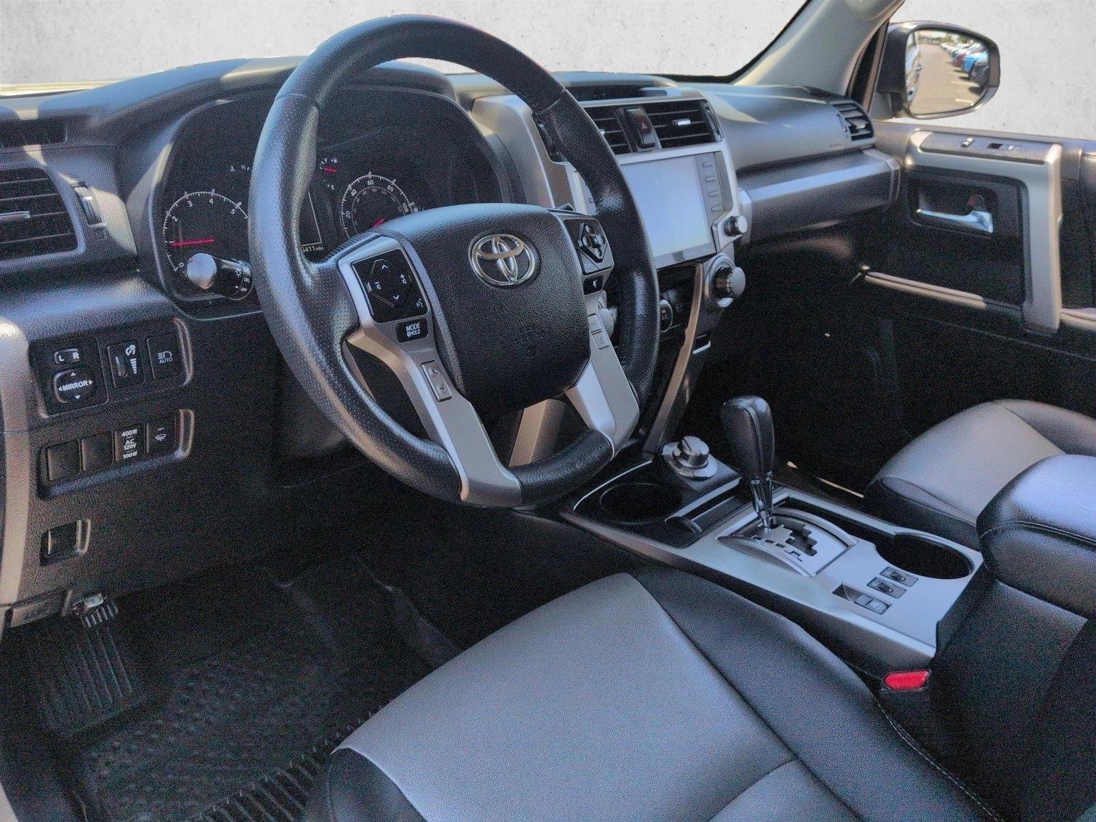 Thumbnail: 2023 Toyota 4Runner - 4