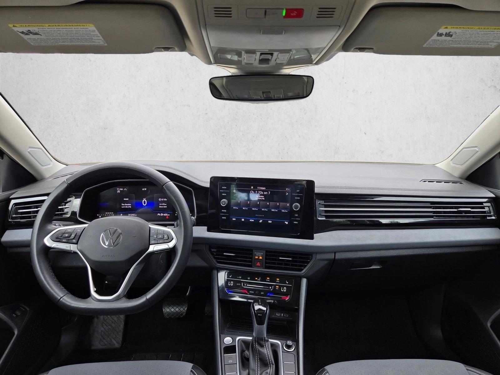 Thumbnail: 2025 Volkswagen Jetta - 4