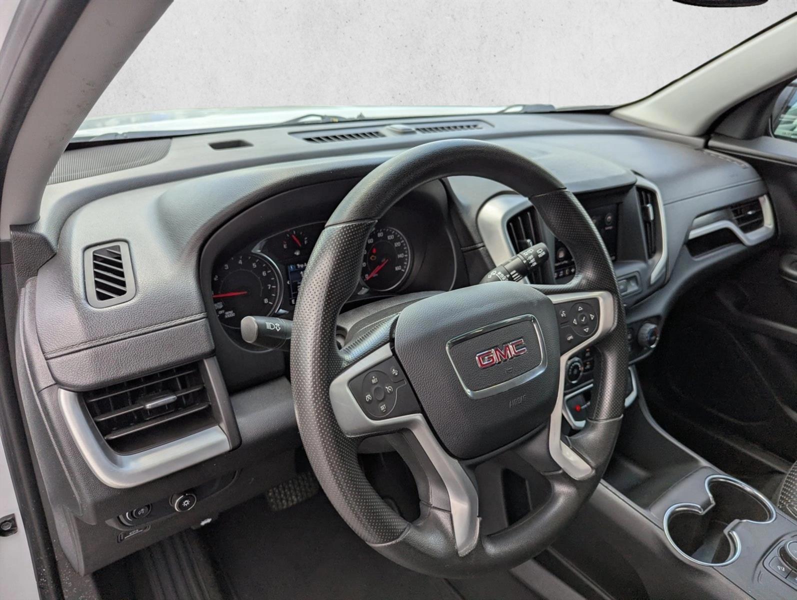 Thumbnail: 2024 GMC Terrain - 3