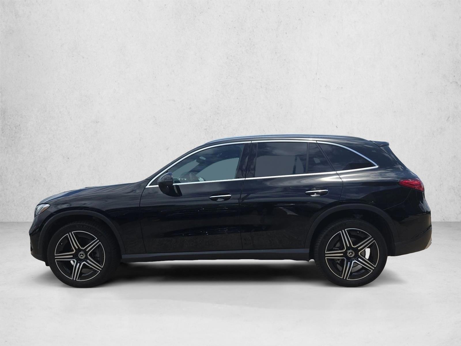 Thumbnail: 2026 Mercedes-Benz GLC - 2