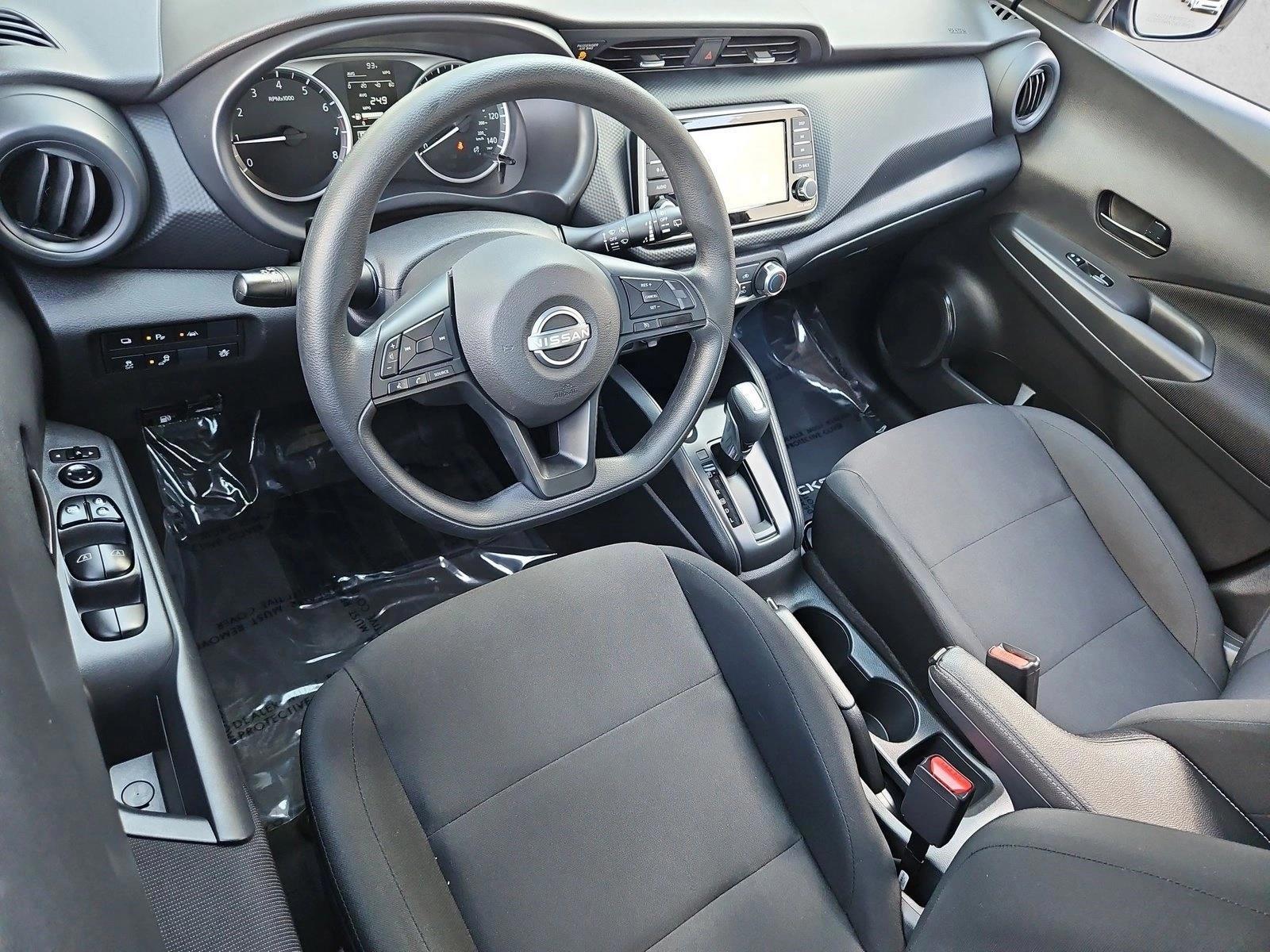 Thumbnail: 2024 Nissan Kicks - 3