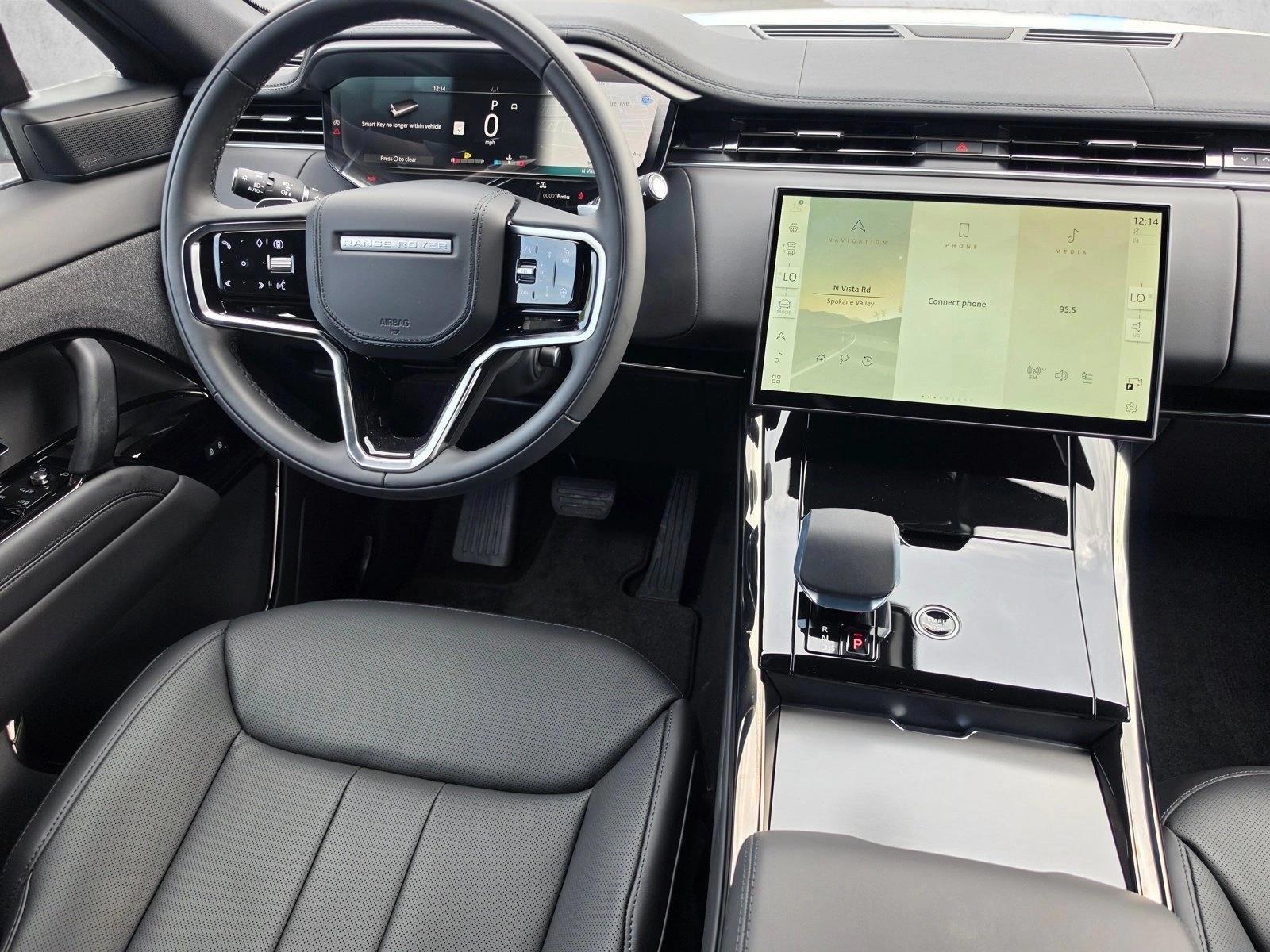 Thumbnail: 2026 Land Rover Range Rover Sport - 4