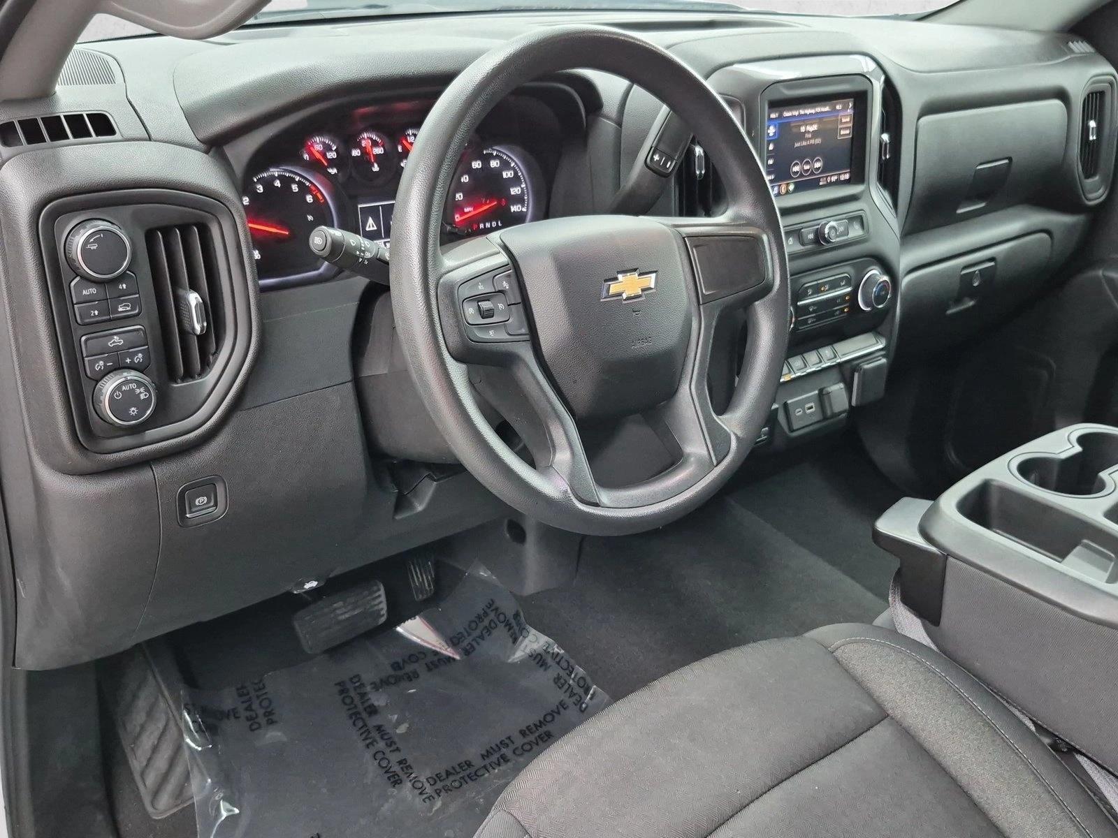 Thumbnail: 2024 Chevrolet Silverado 1500 - 3