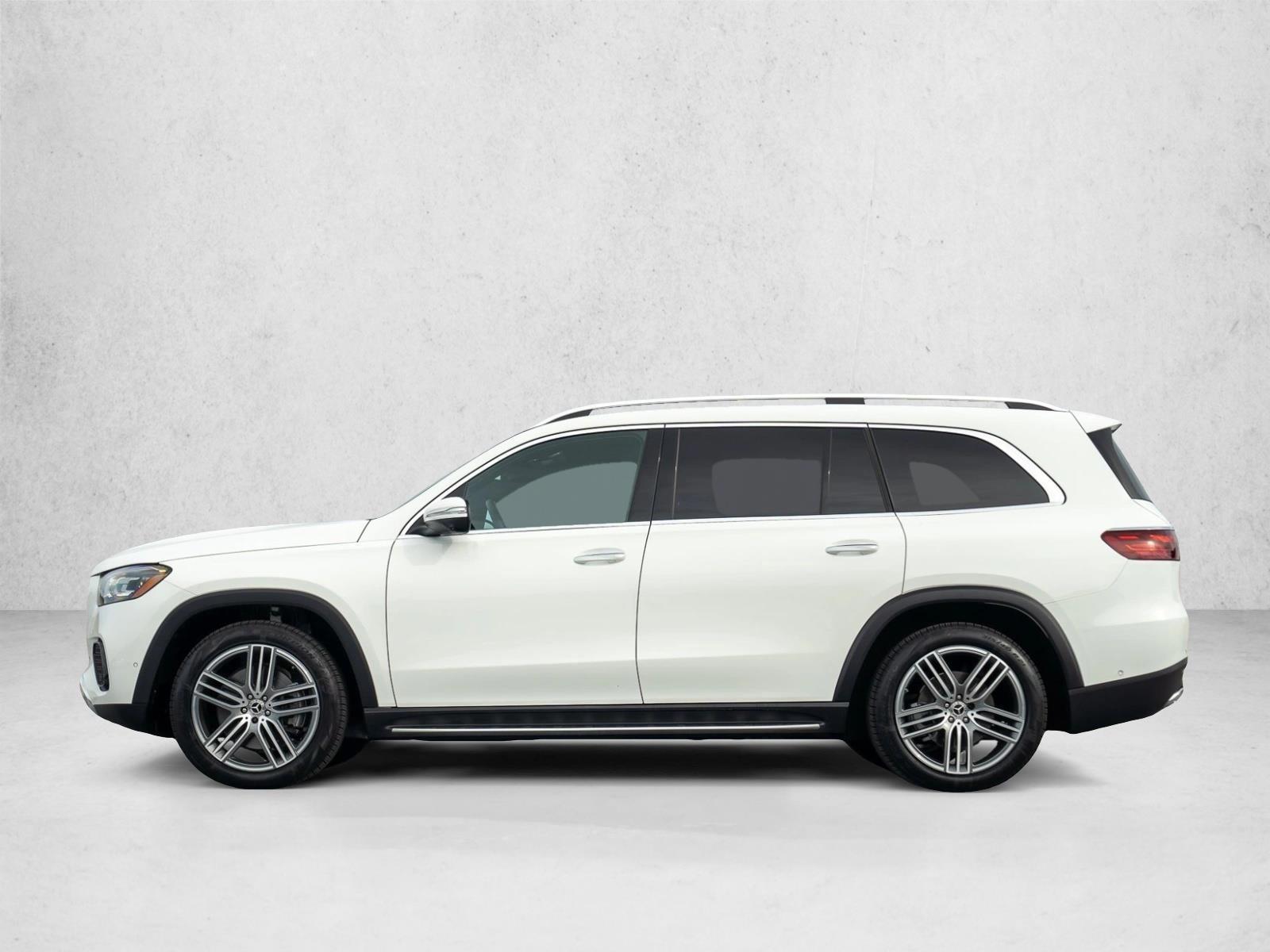 Thumbnail: 2026 Mercedes-Benz GLS - 2