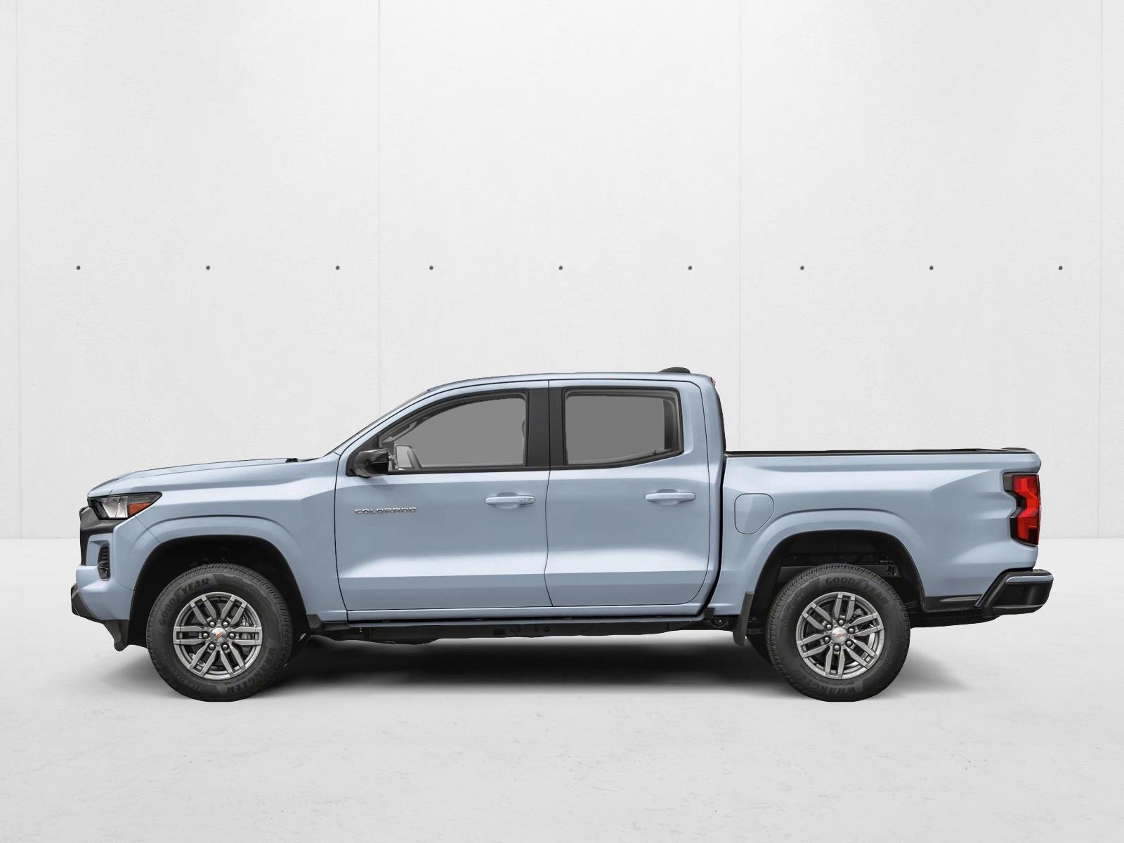 Thumbnail: 2026 Chevrolet Colorado - 2