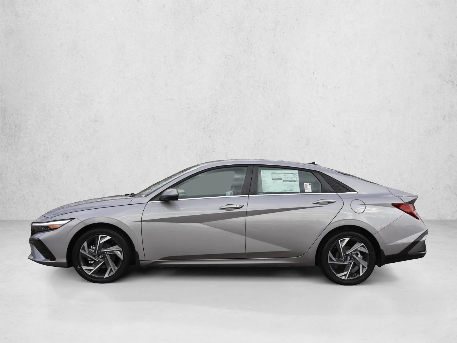 Thumbnail: 2025 Hyundai Elantra - 2