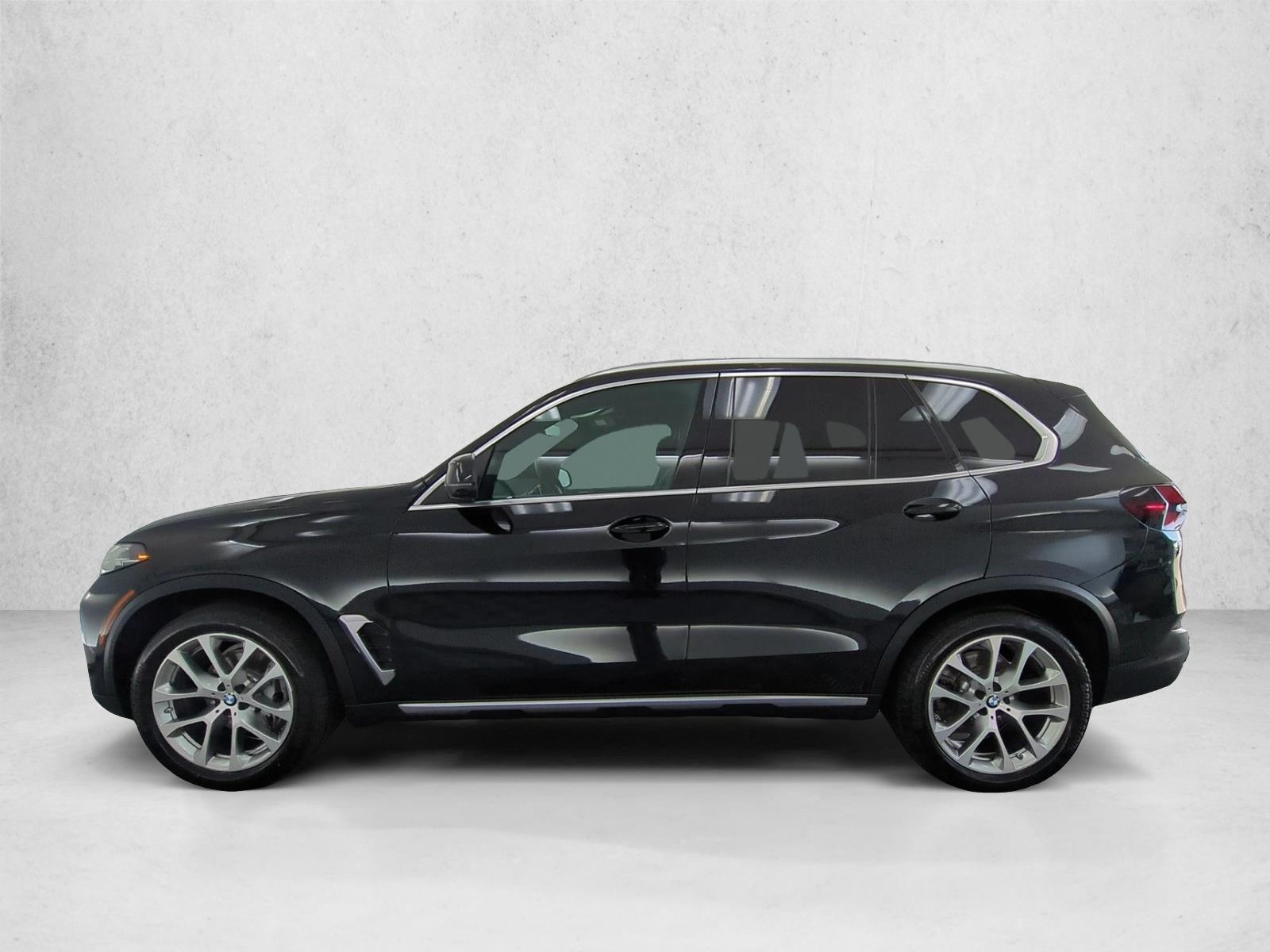 Thumbnail: 2024 BMW X5 - 2