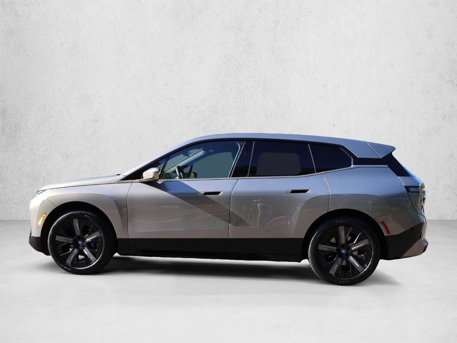 Thumbnail: 2024 BMW iX - 2