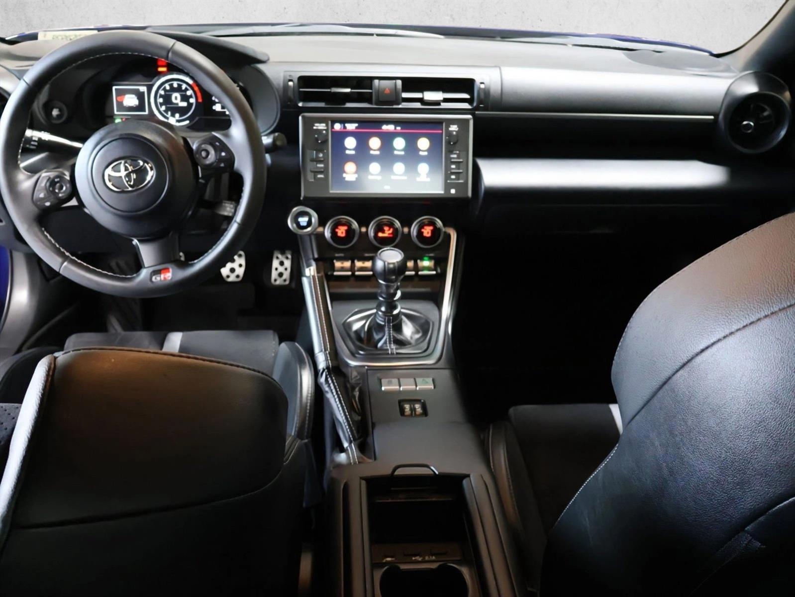 Thumbnail: 2025 Toyota GR86 - 4