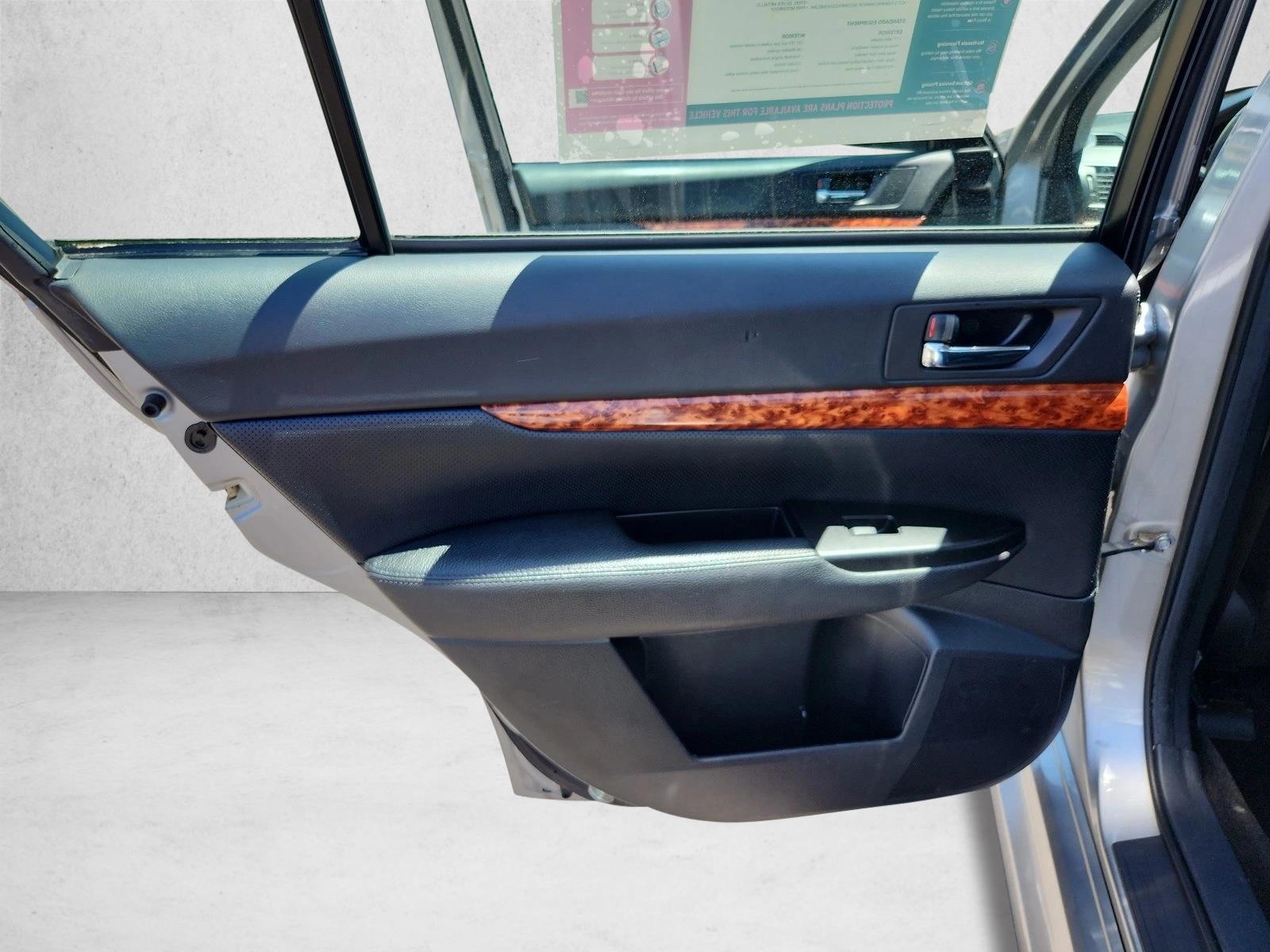 2011 Subaru Legacy I Limited - Photo 15