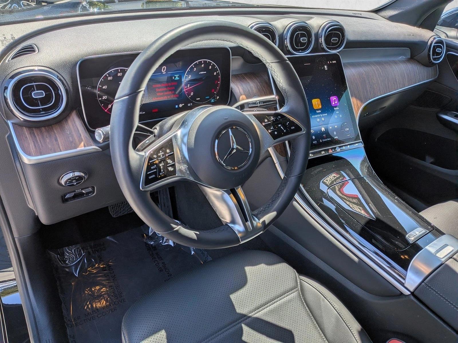 Thumbnail: 2026 Mercedes-Benz GLC - 3