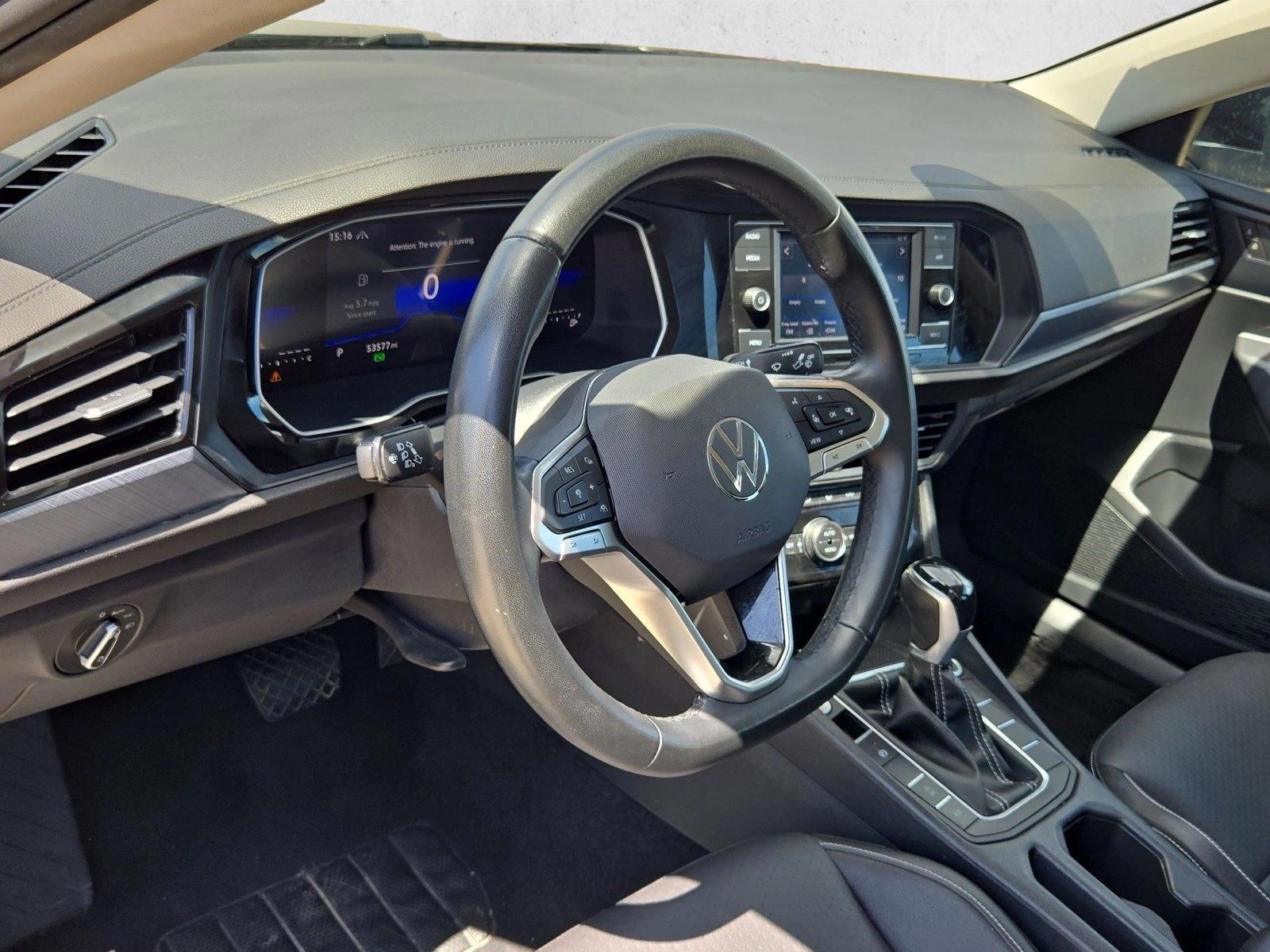 Thumbnail: 2024 Volkswagen Jetta - 3