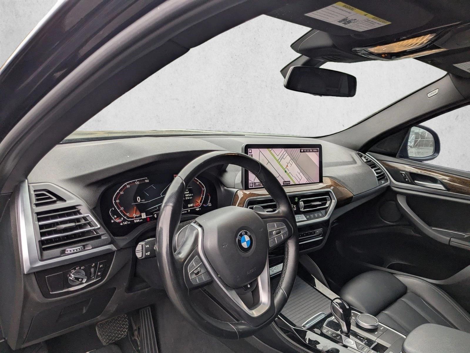 Thumbnail: 2023 BMW X4 - 3