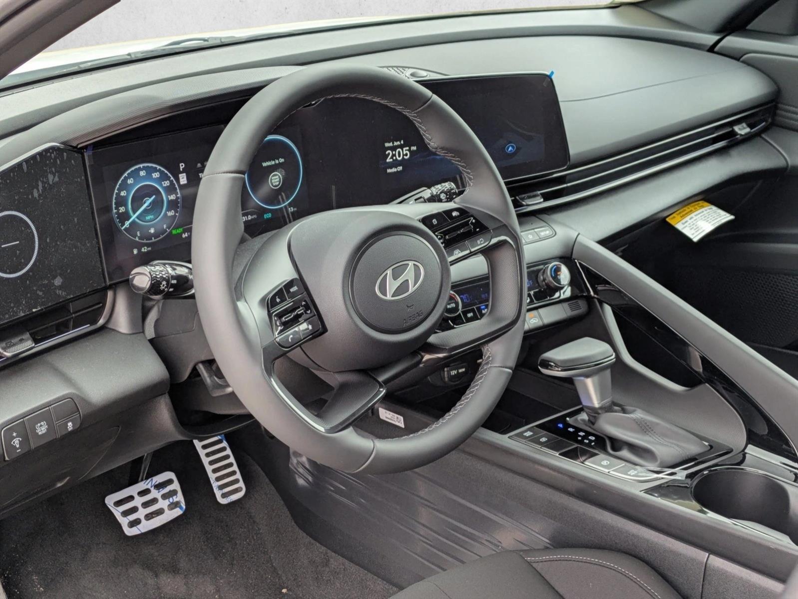 Thumbnail: 2025 Hyundai Elantra - 3
