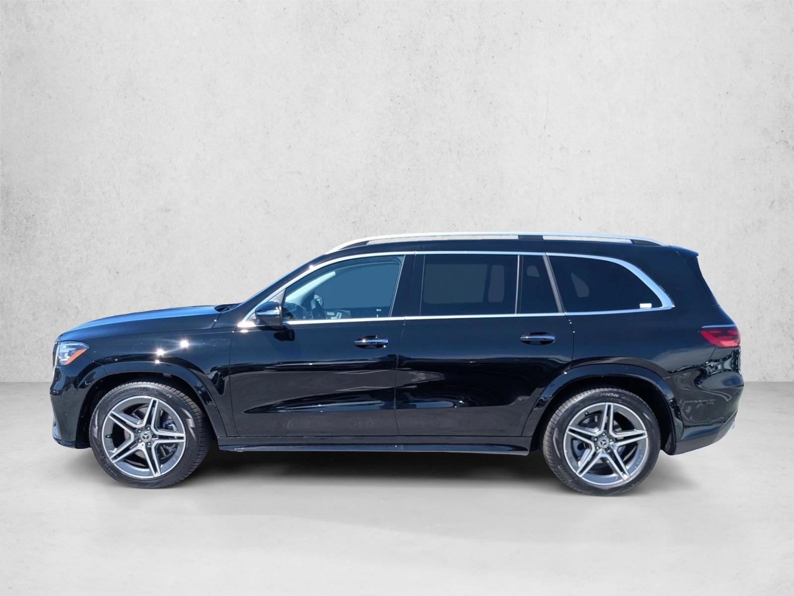 Thumbnail: 2026 Mercedes-Benz GLS - 2