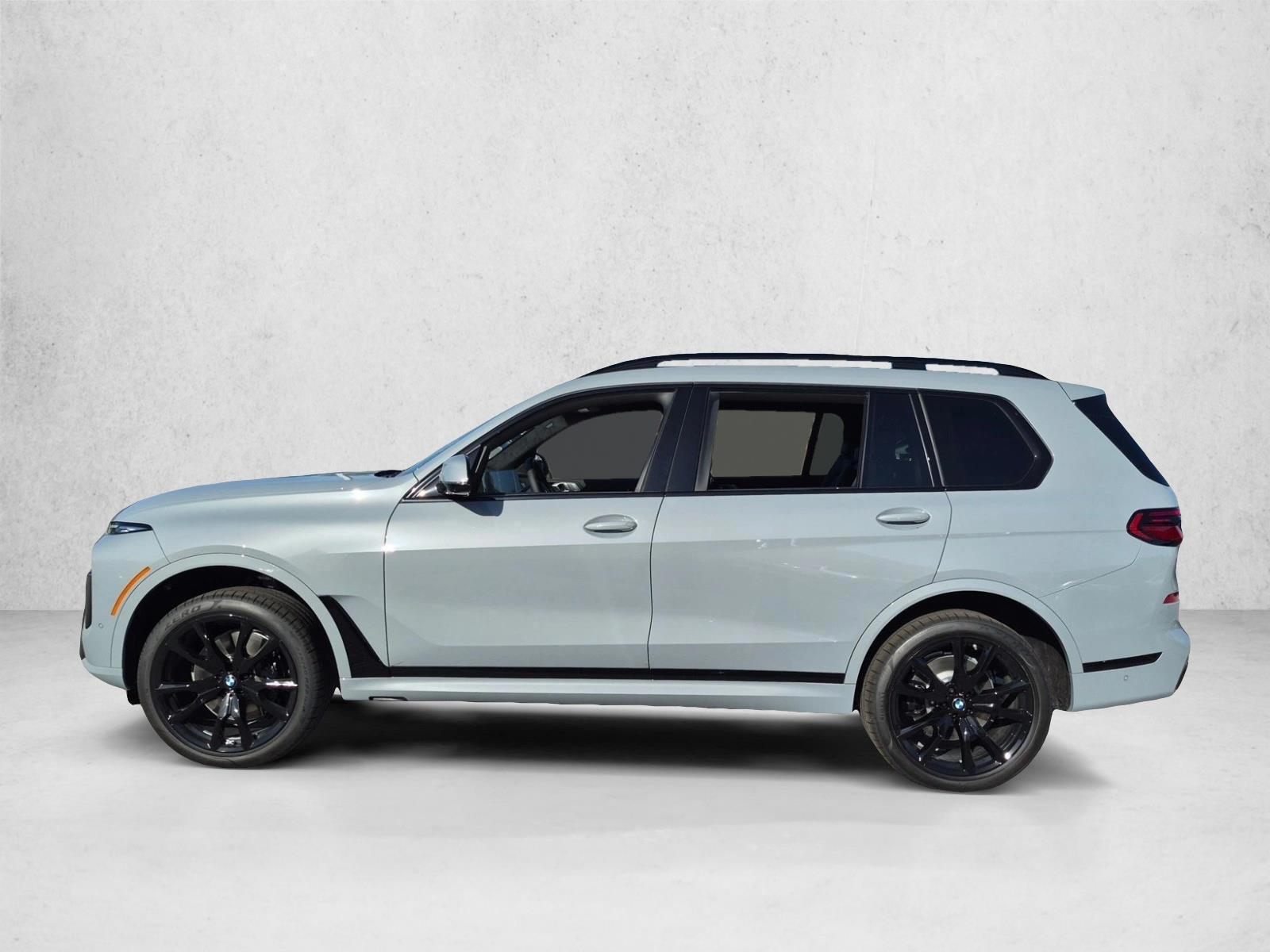 Thumbnail: 2027 BMW X7 - 2